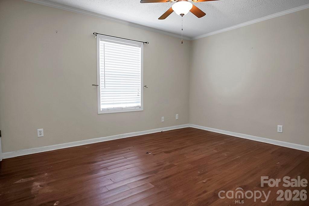 620 Anthony Grove Road — Crouse