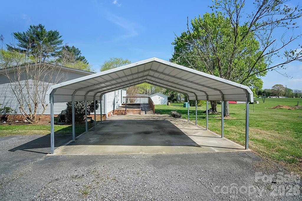 620 Anthony Grove Road — Crouse