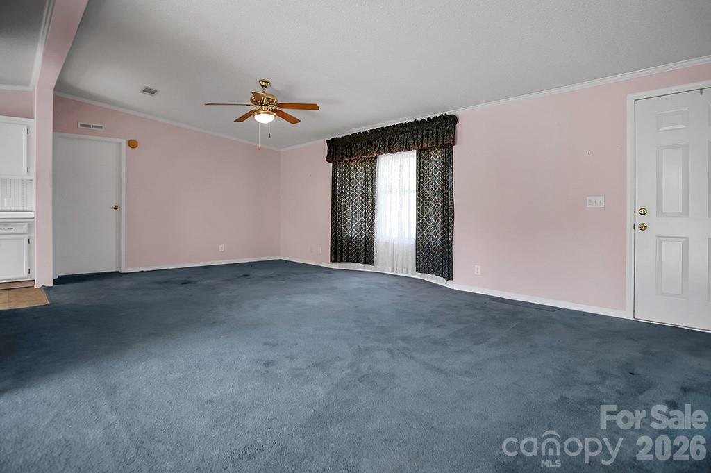 620 Anthony Grove Road — Crouse