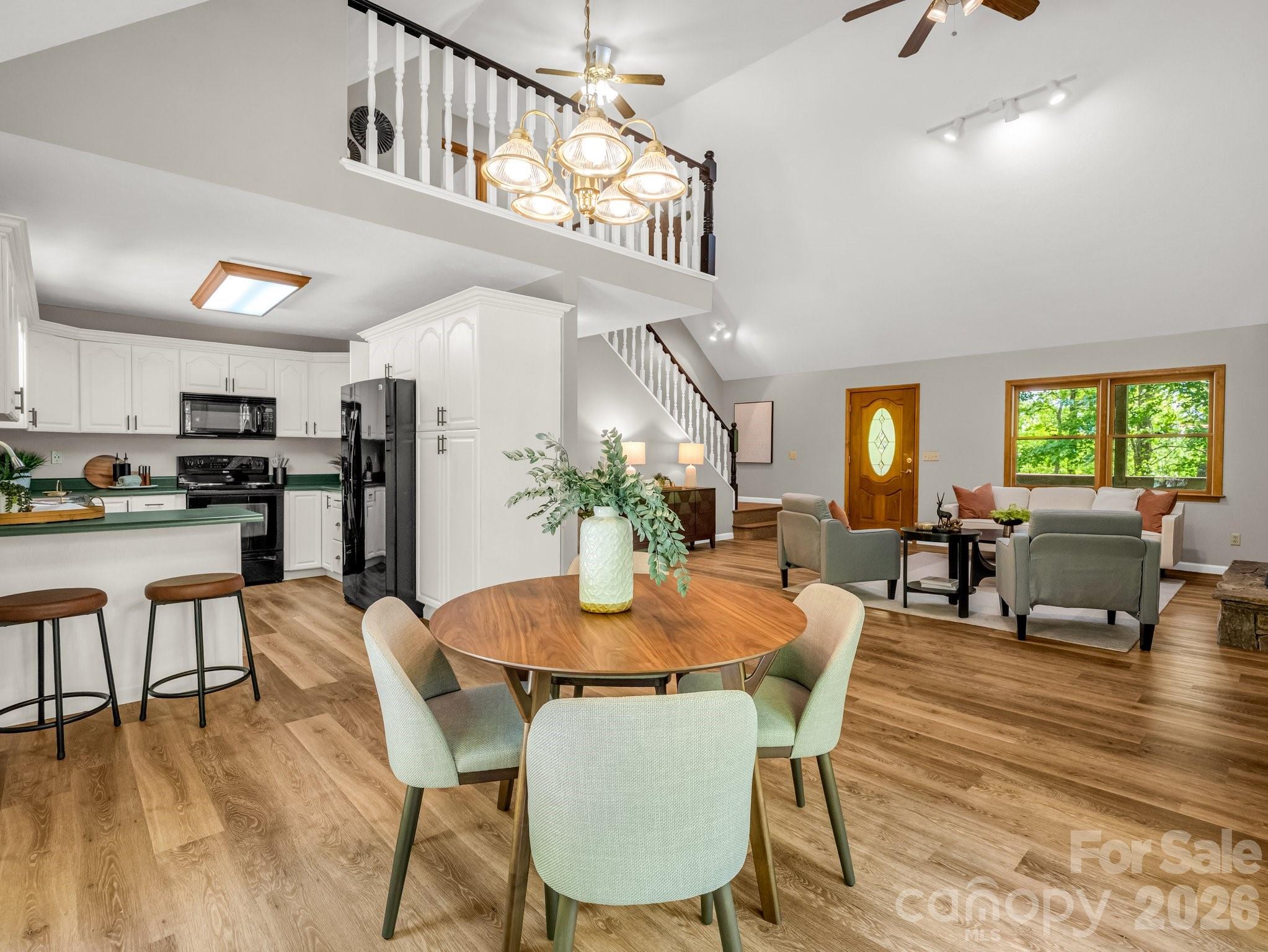 2304 Mountain Page Road — Saluda