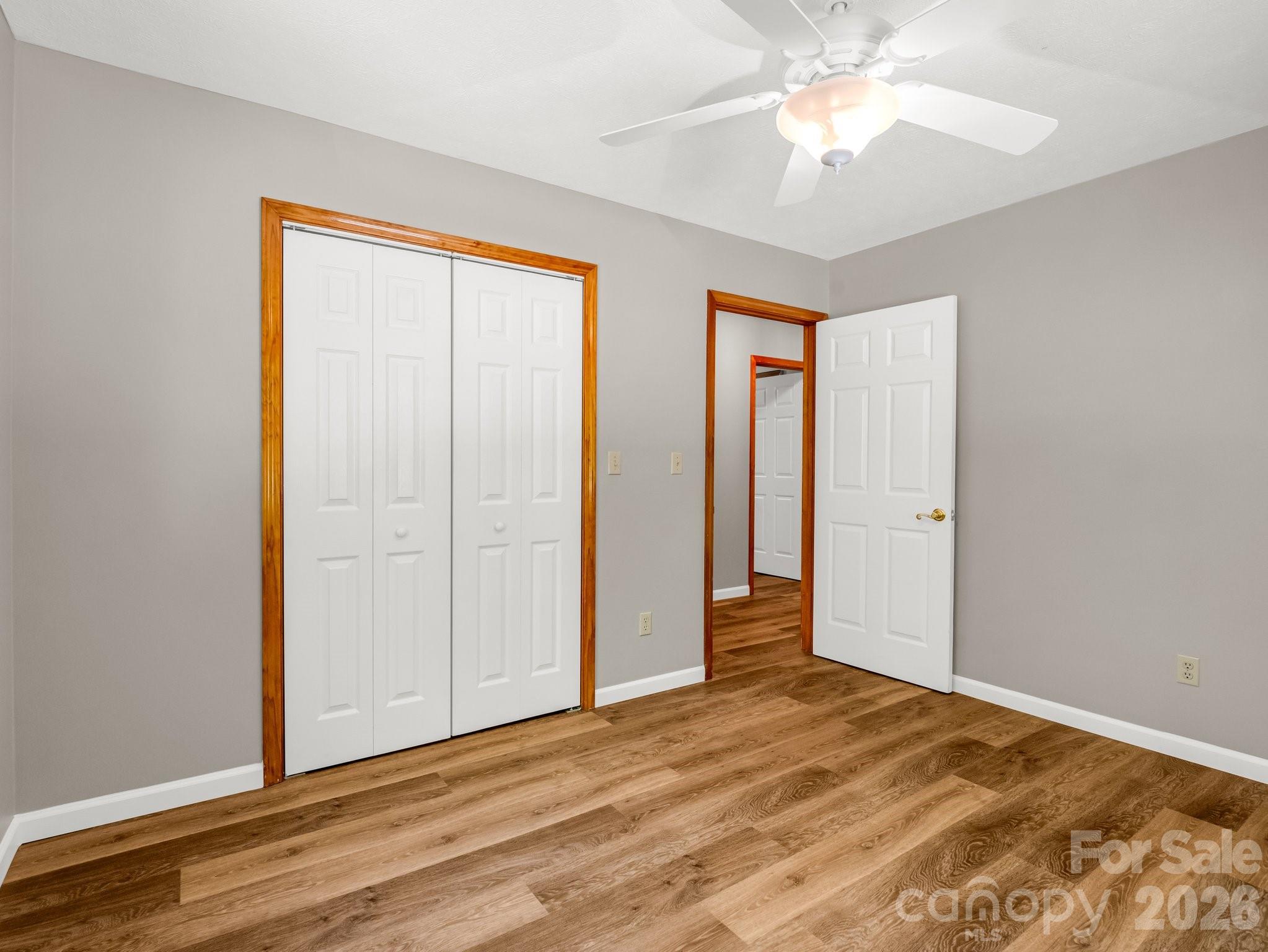 2304 Mountain Page Road — Saluda