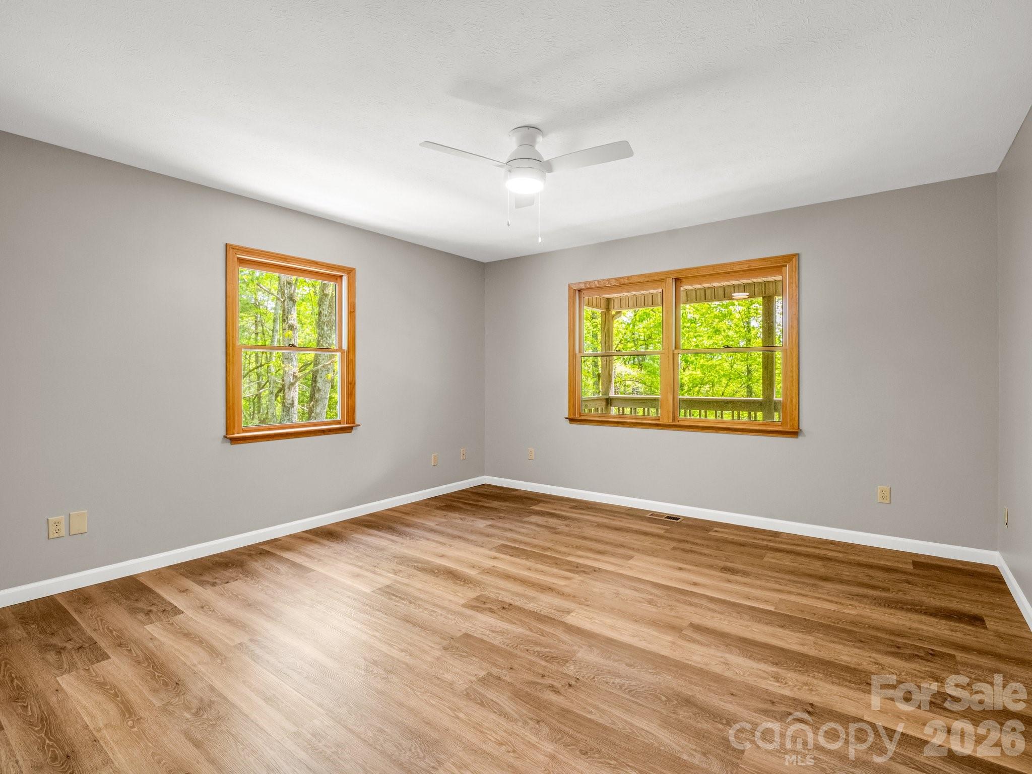 2304 Mountain Page Road — Saluda