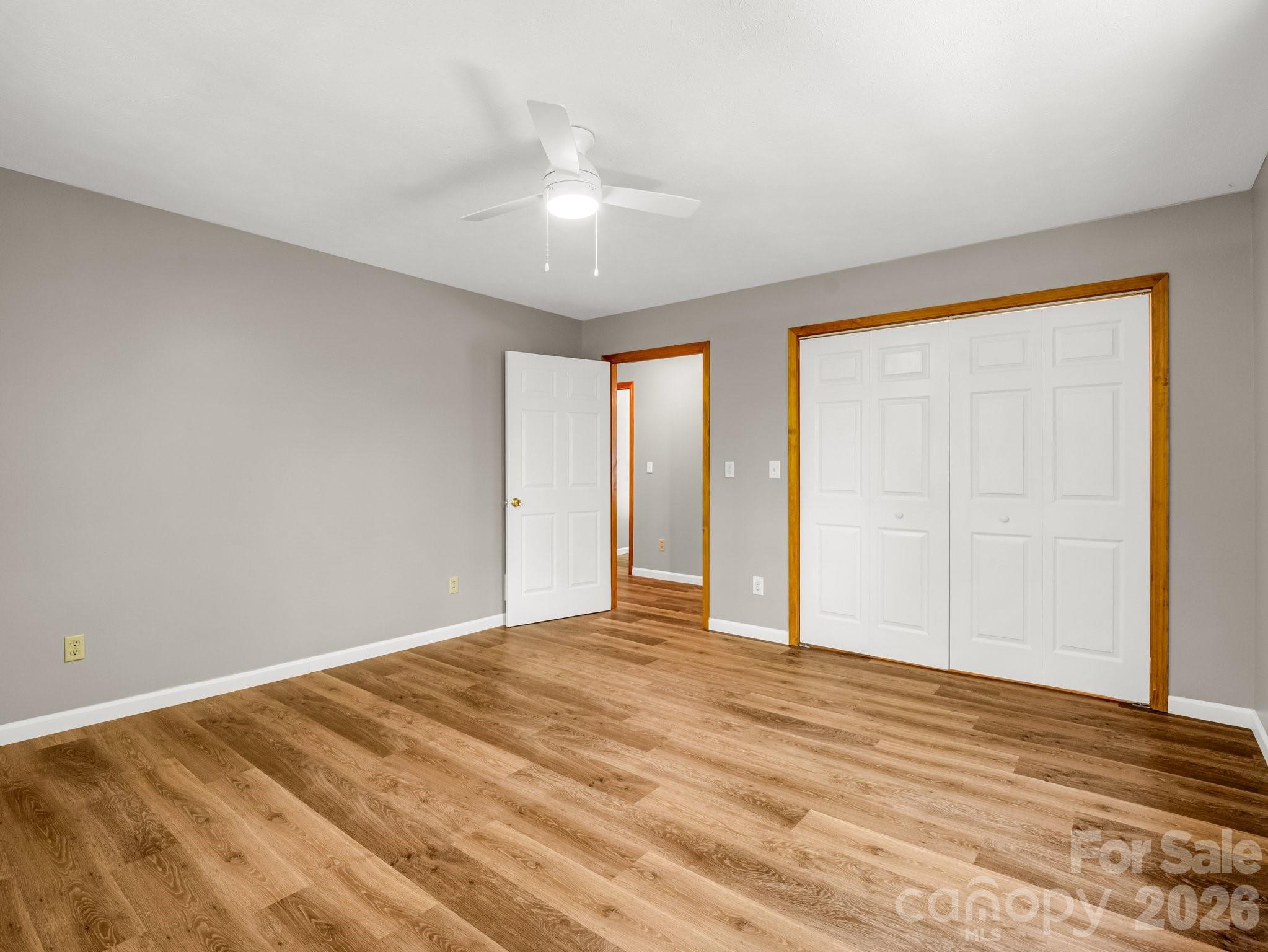 2304 Mountain Page Road — Saluda