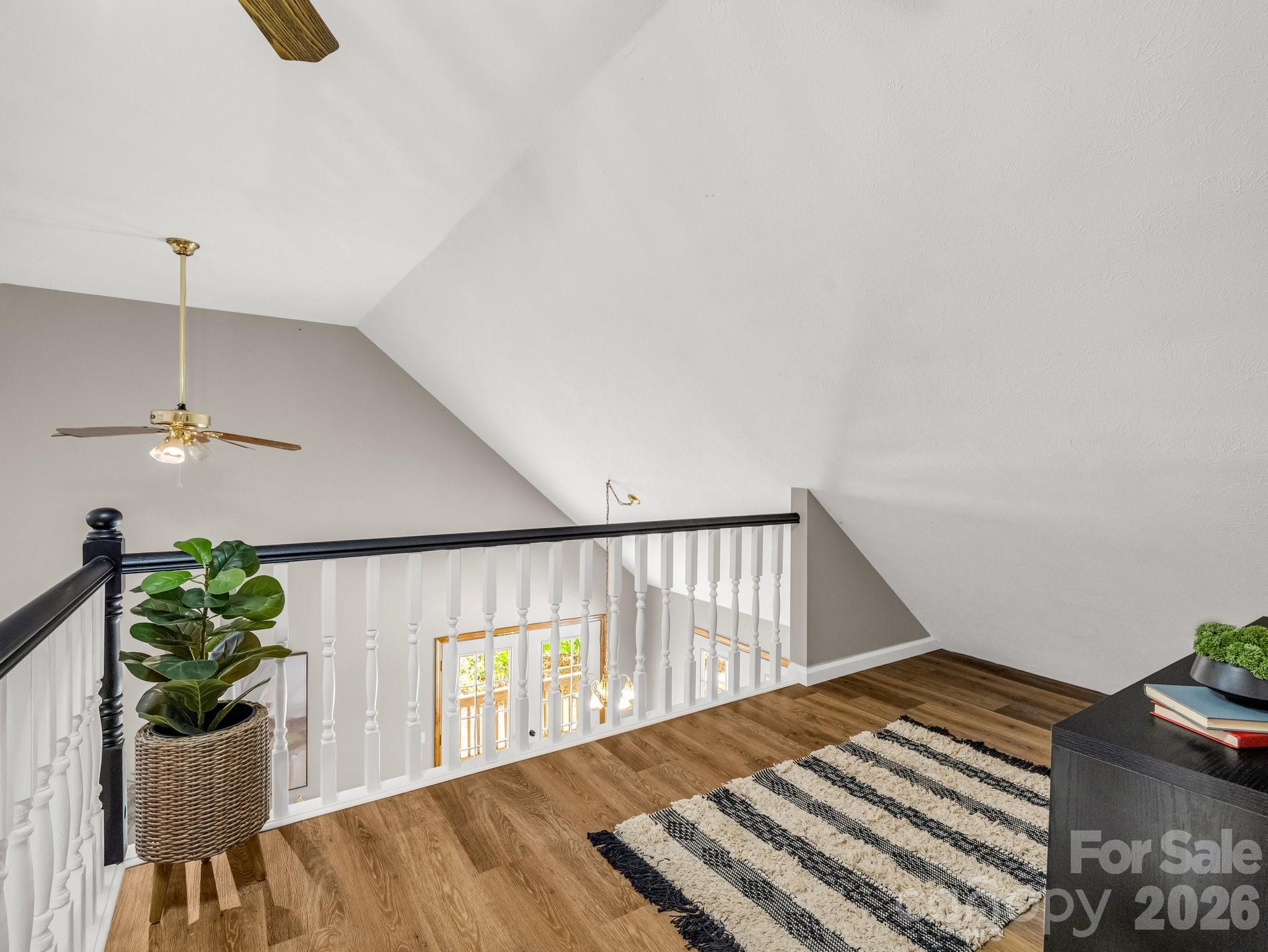 2304 Mountain Page Road — Saluda