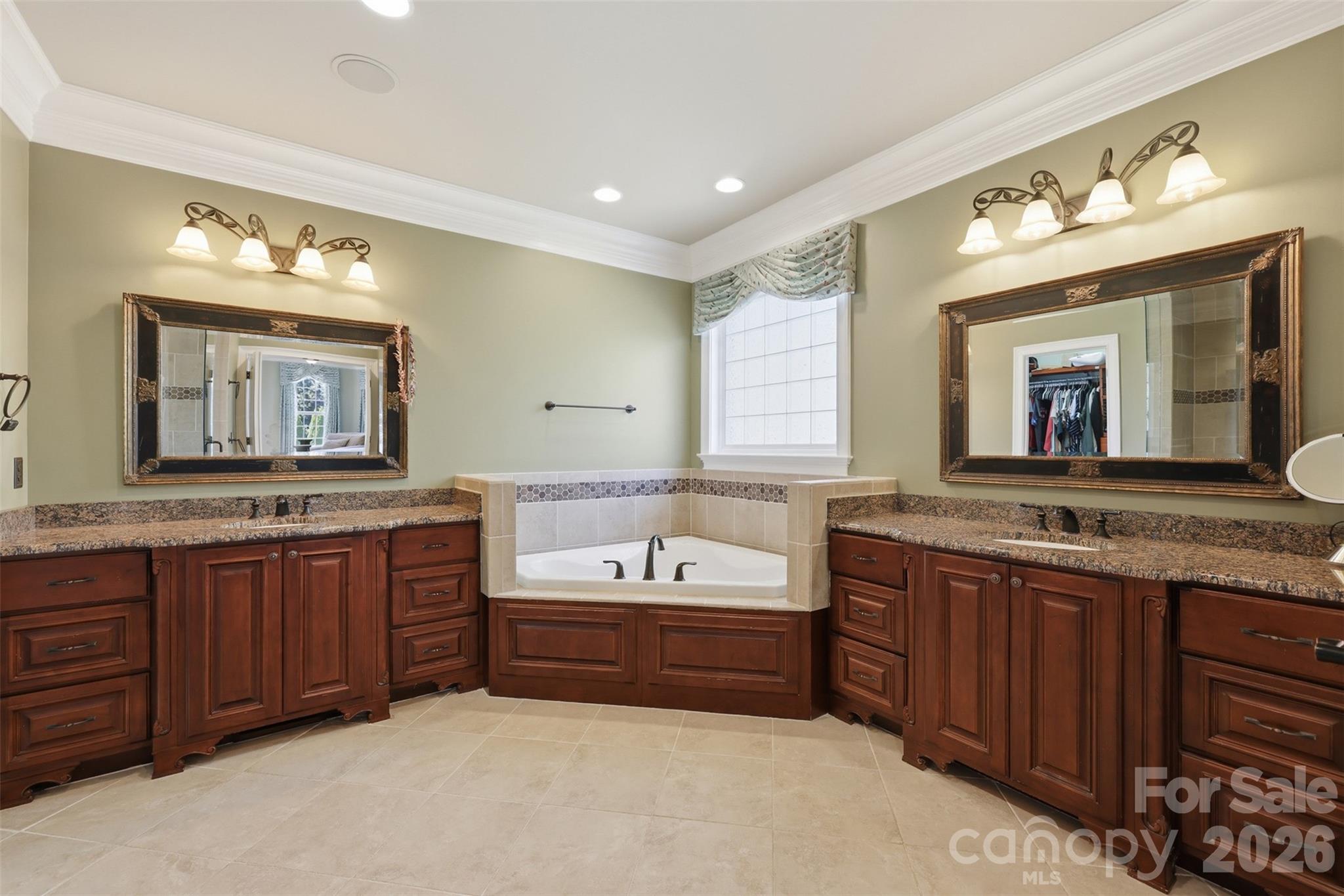 3638 Hogan Court NE — Conover