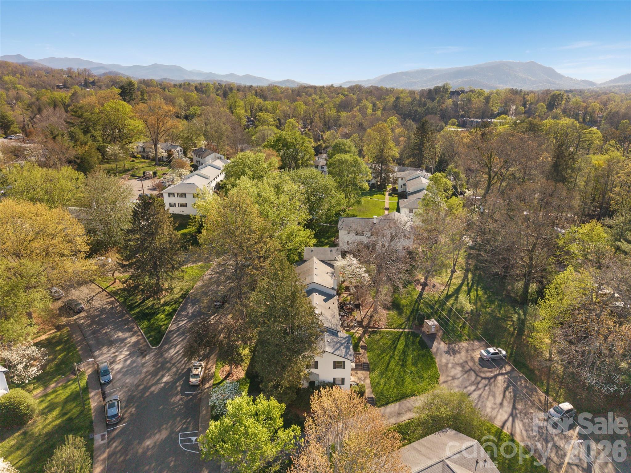 8 Units - 615 Biltmore Avenue — Asheville