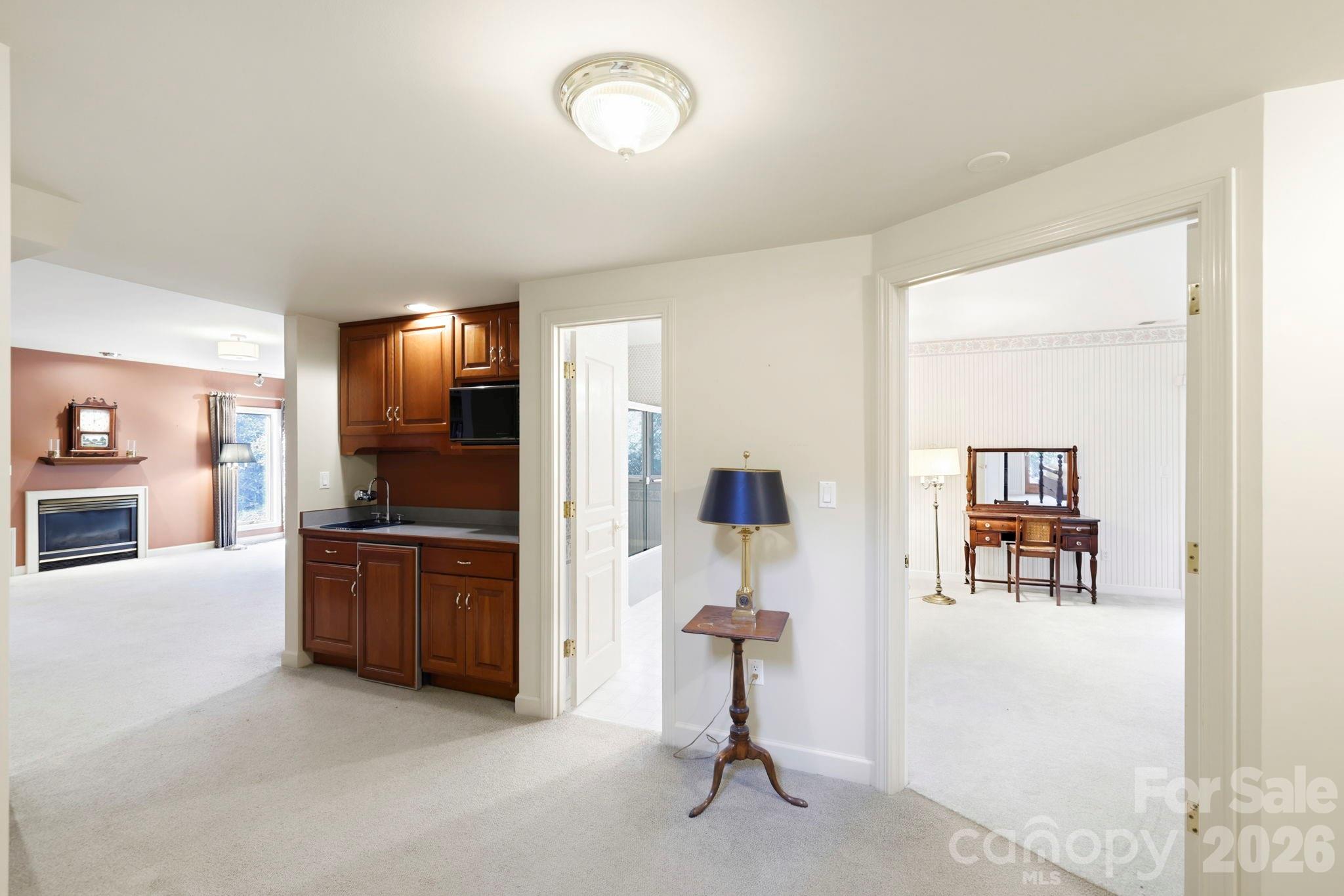 100 Elmridge Drive — Flat Rock