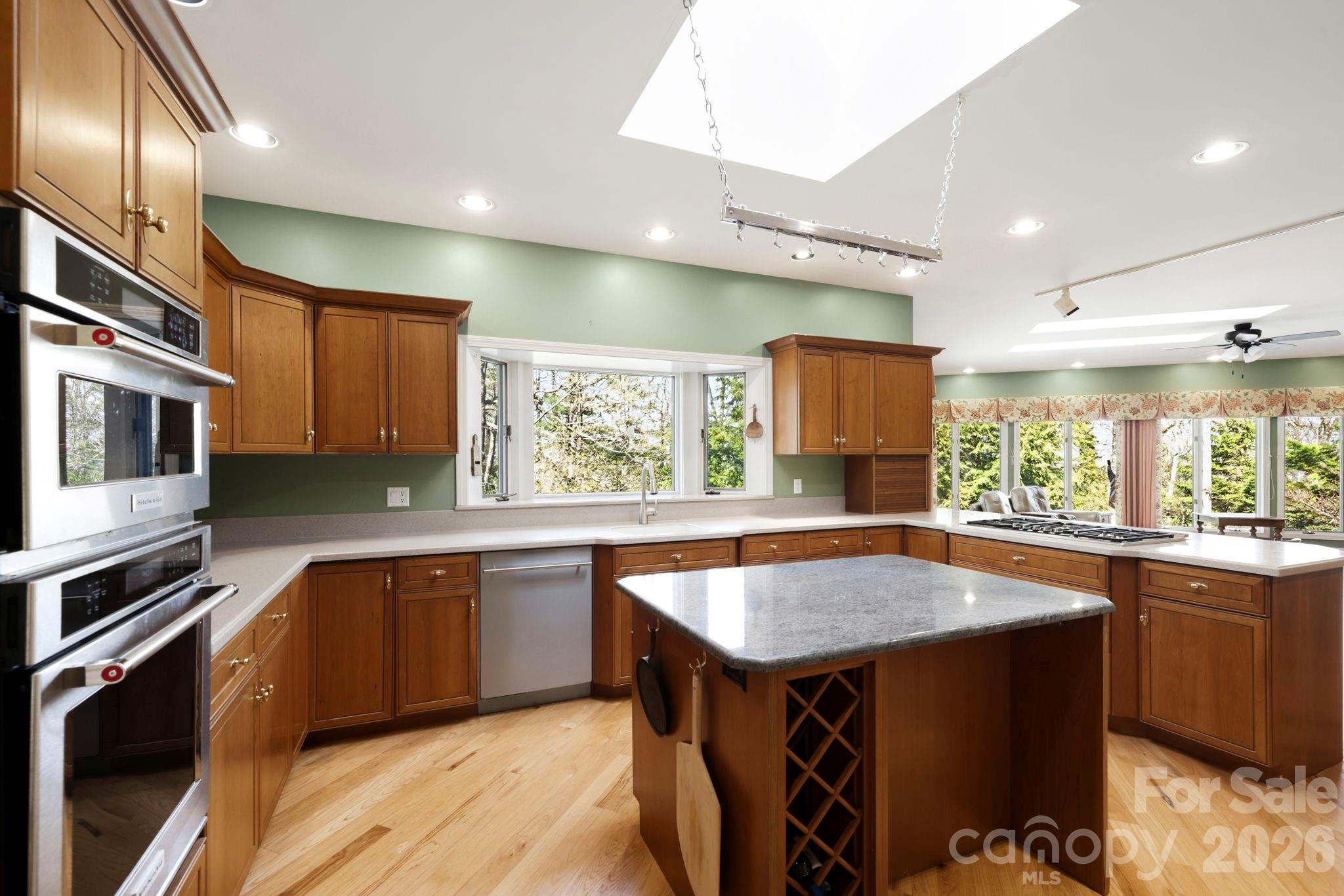 100 Elmridge Drive — Flat Rock