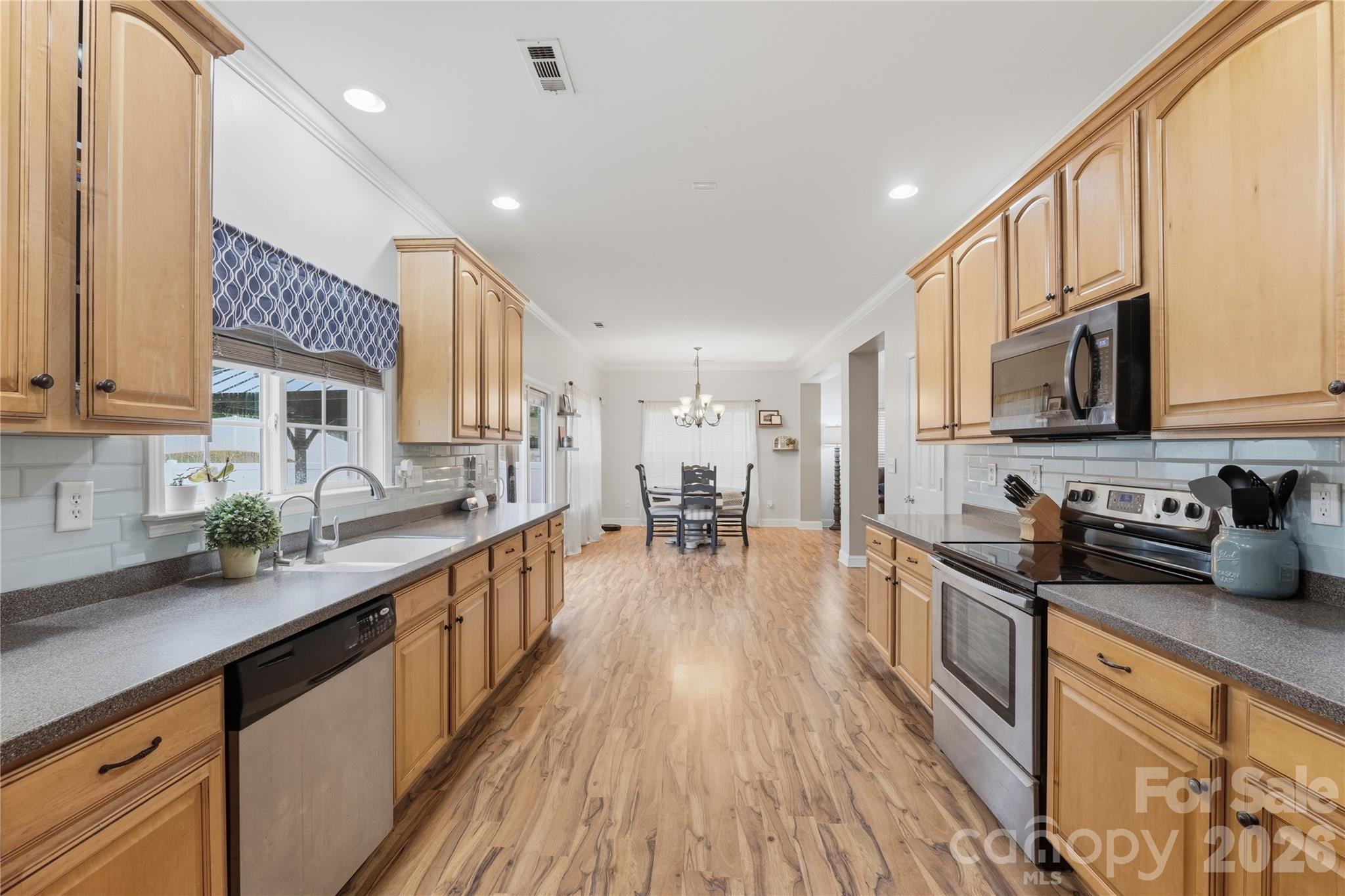122 Colville Road — Mooresville