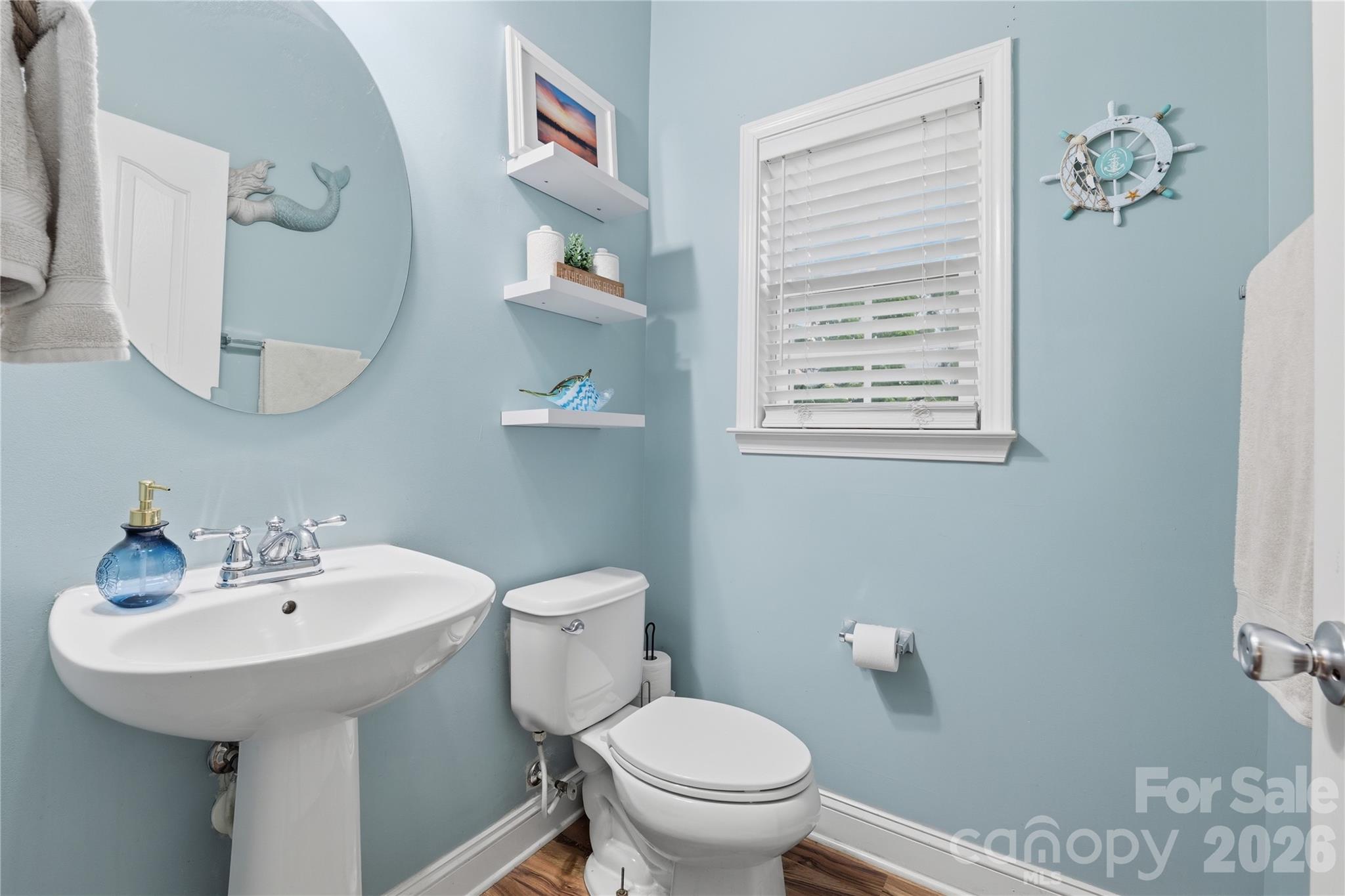 122 Colville Road — Mooresville