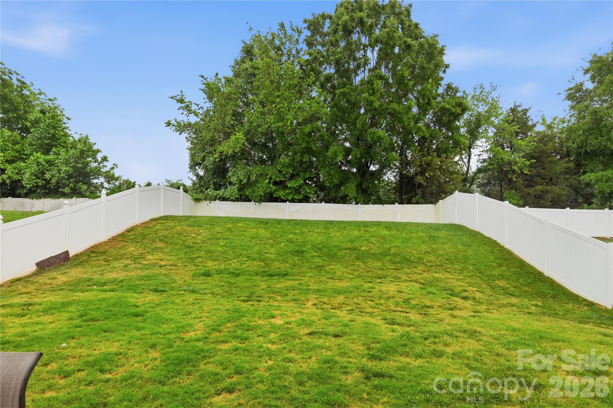 122 Colville Road — Mooresville