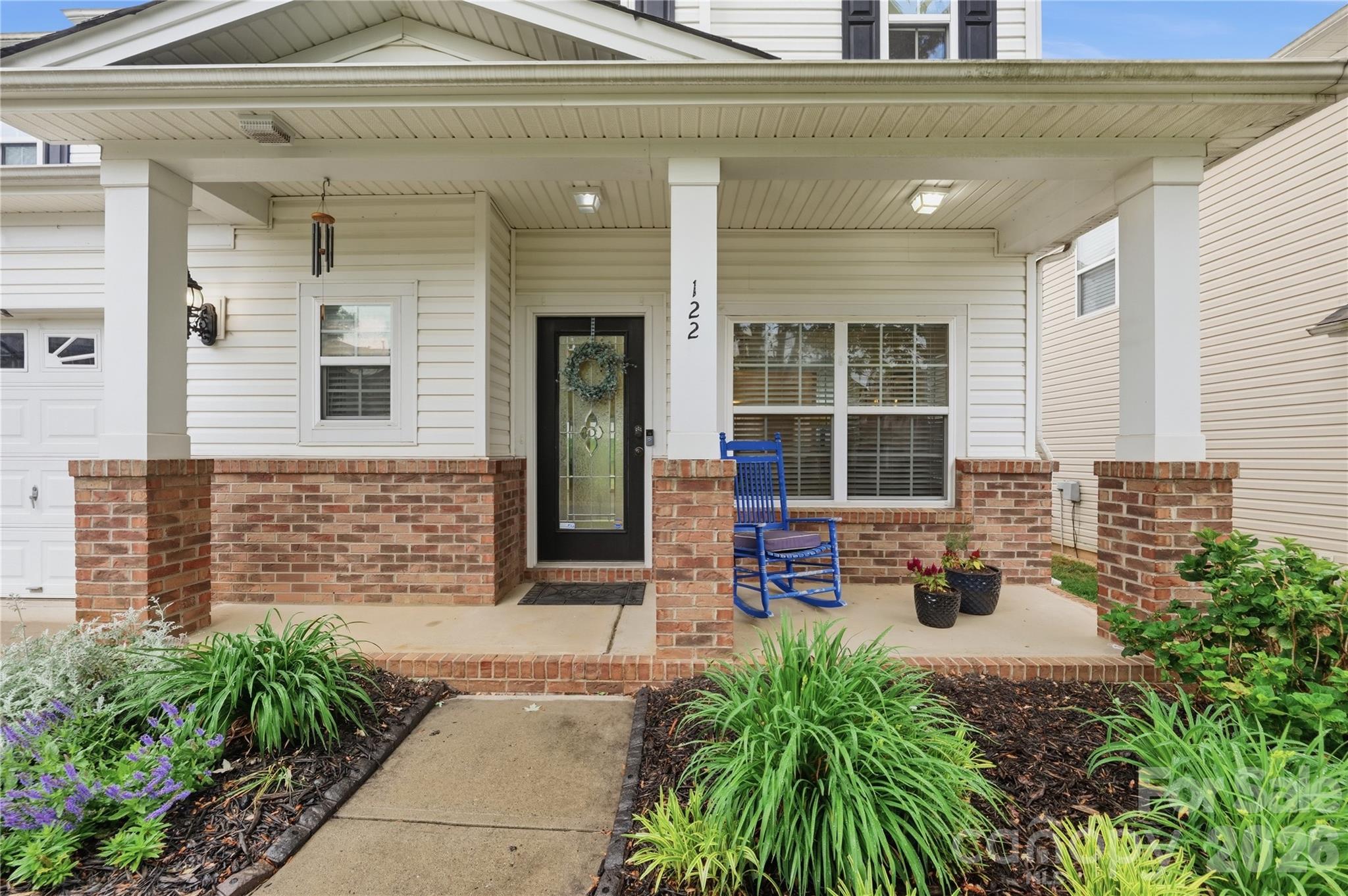 122 Colville Road — Mooresville
