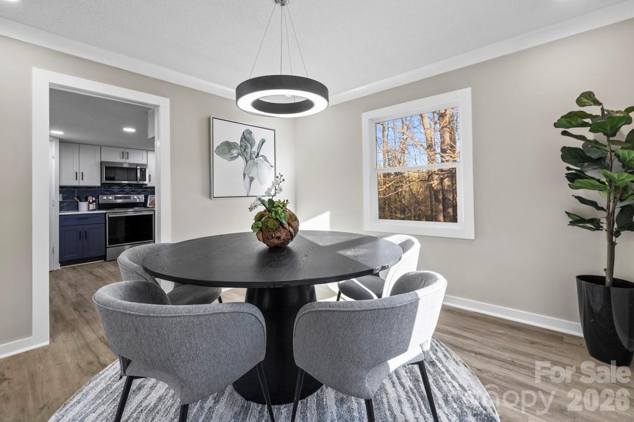 335 Eastcliff Drive SE — Concord
