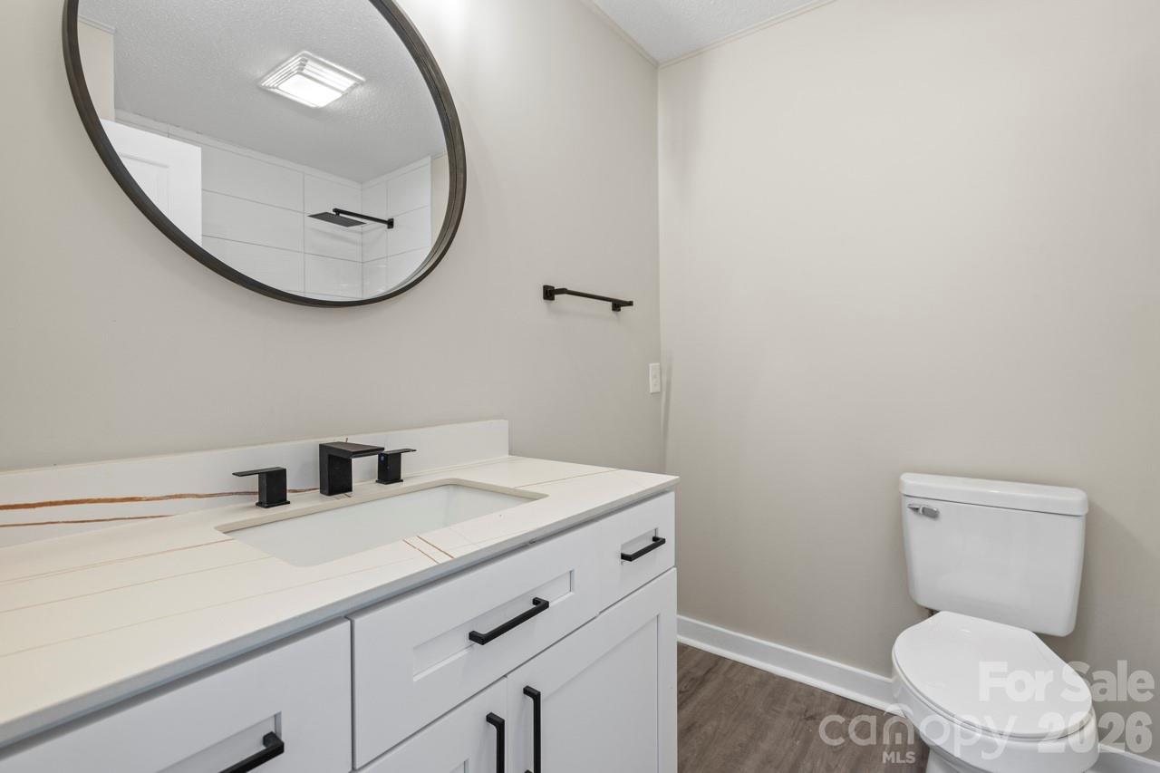 335 Eastcliff Drive SE — Concord