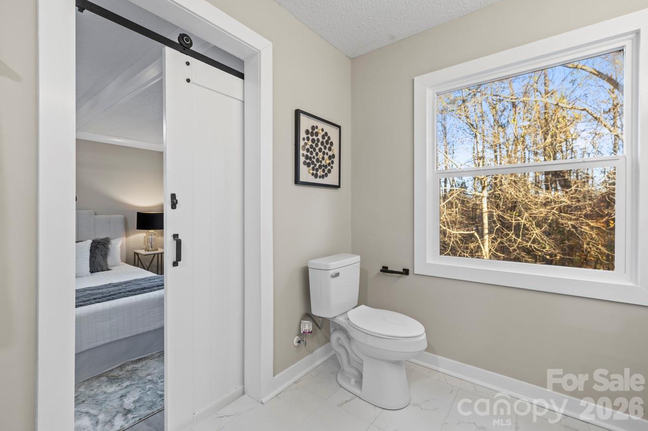 335 Eastcliff Drive SE — Concord