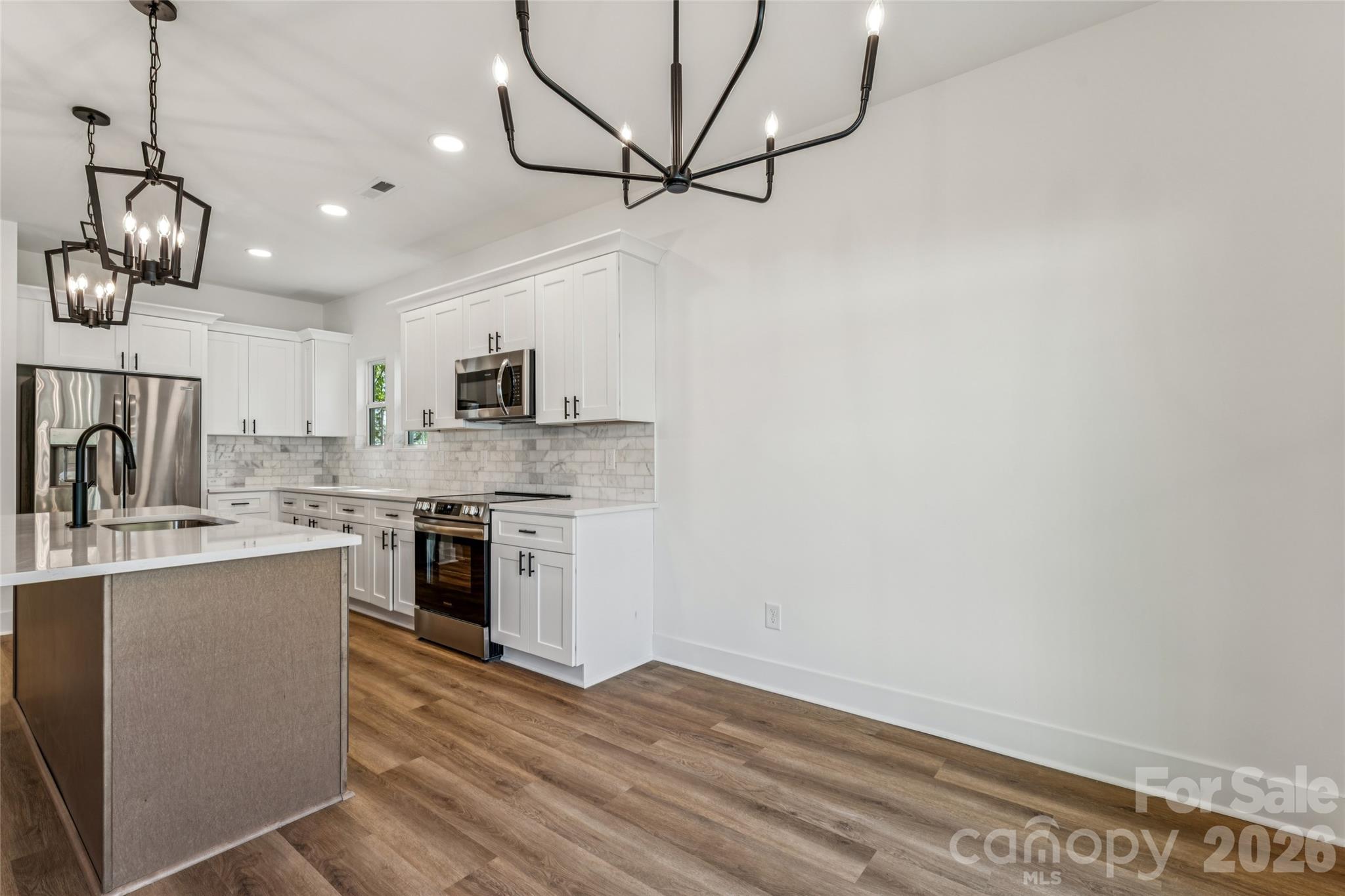 321 Henderson Circle — Harrisburg