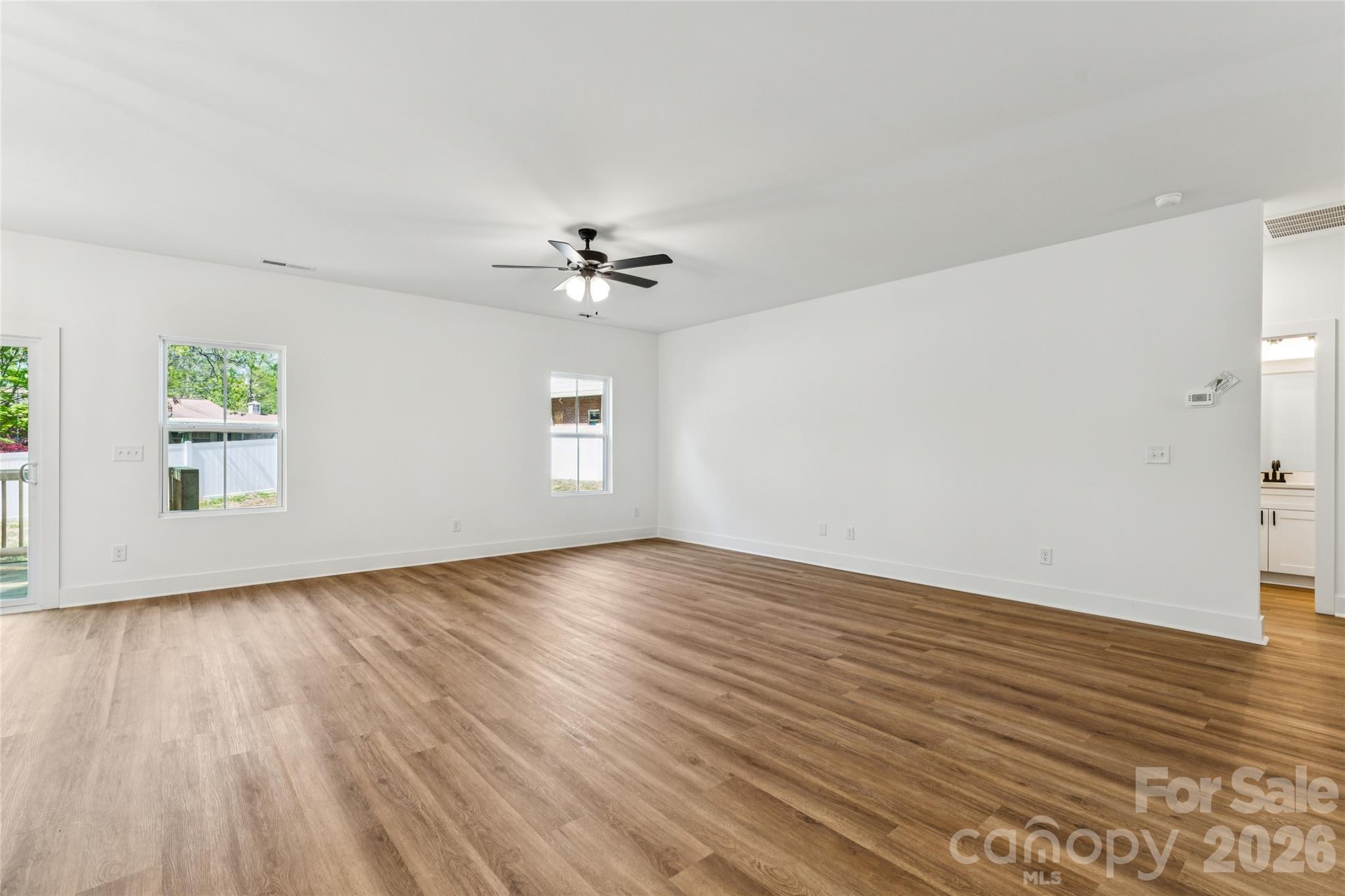 321 Henderson Circle — Harrisburg