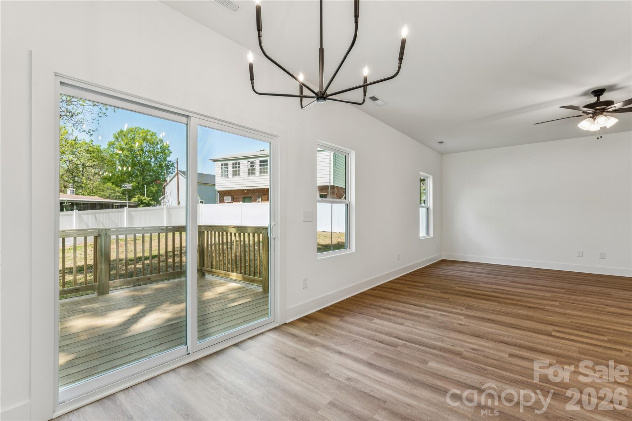 321 Henderson Circle — Harrisburg