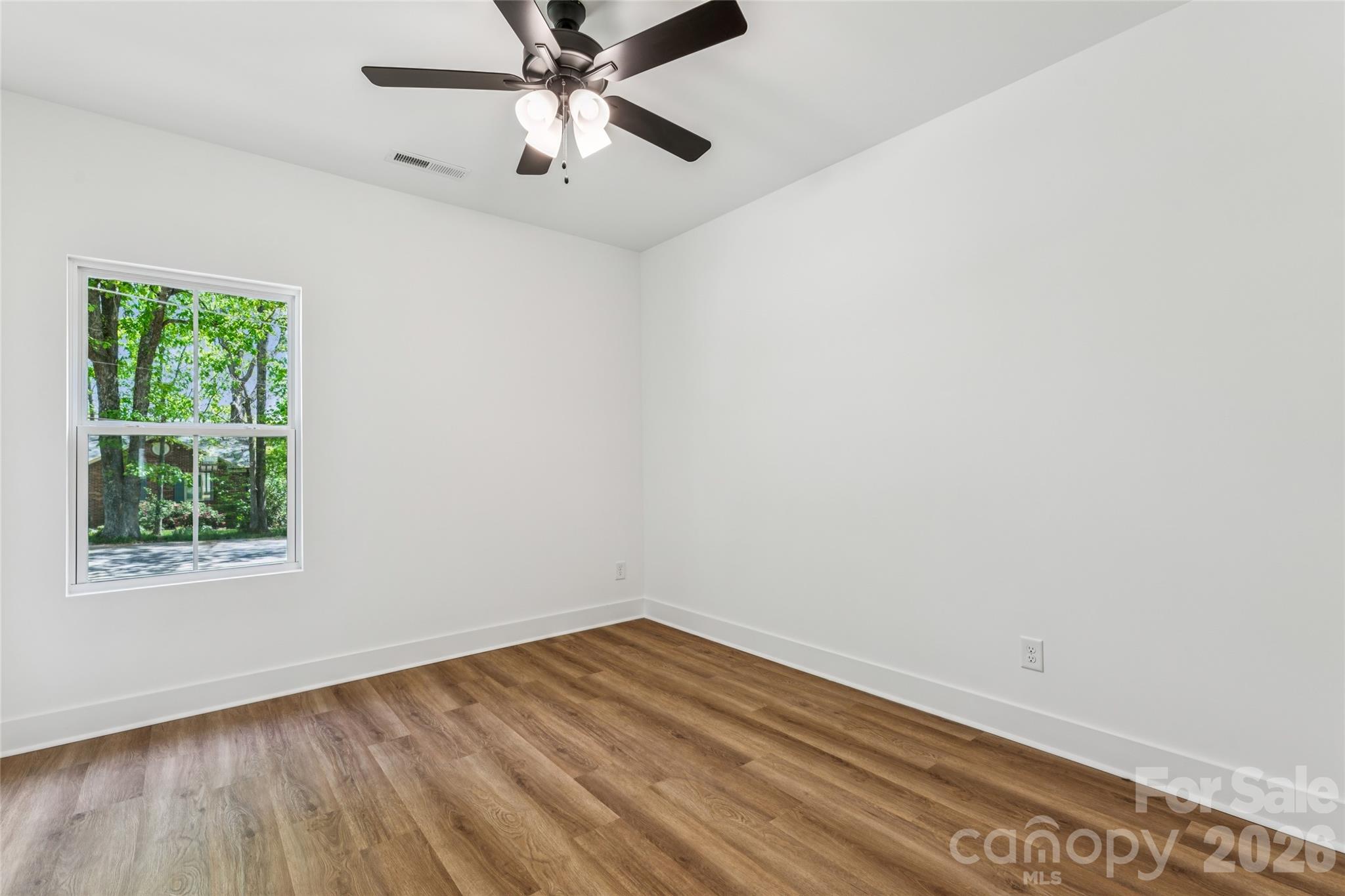 321 Henderson Circle — Harrisburg