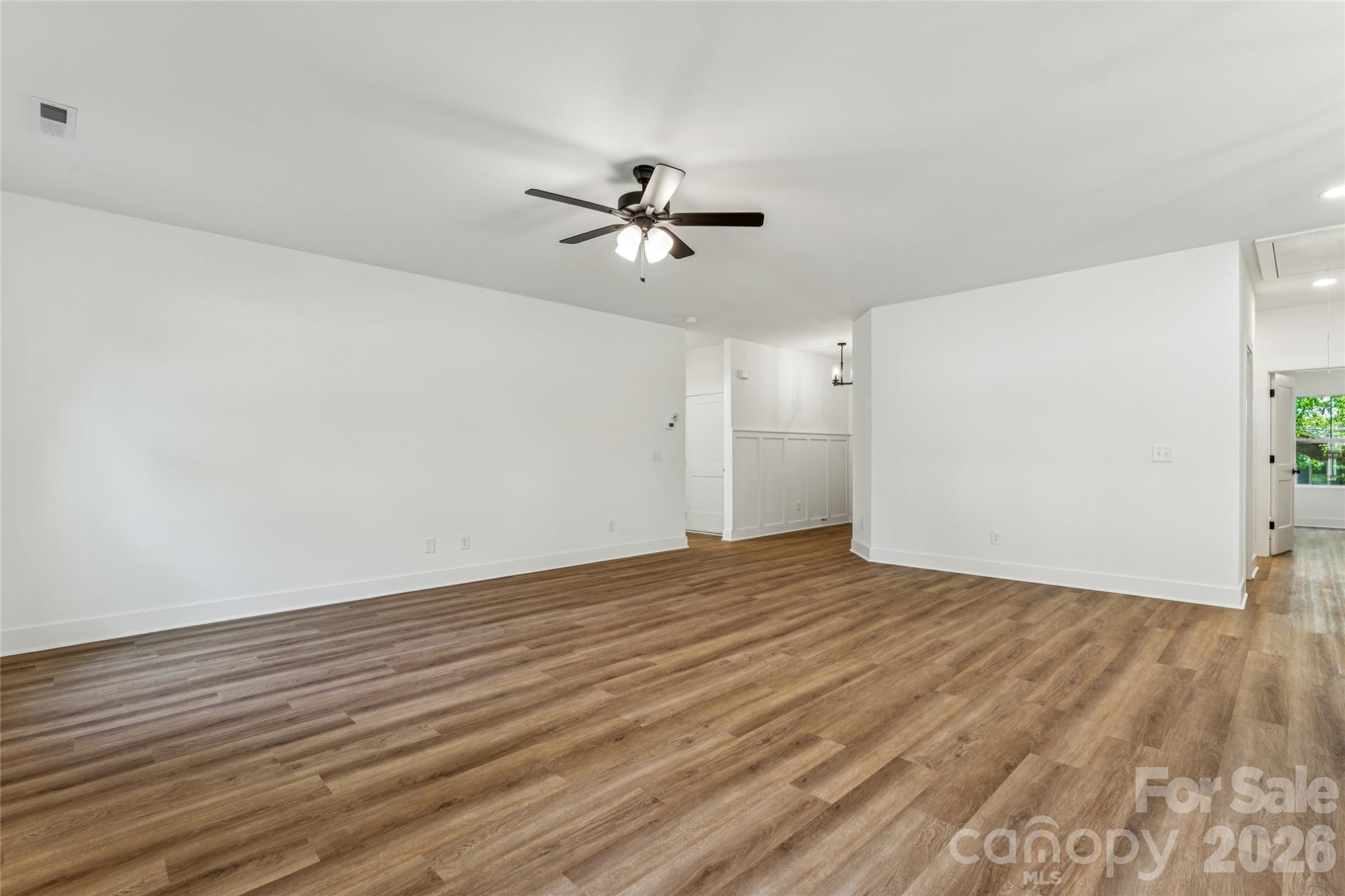 321 Henderson Circle — Harrisburg