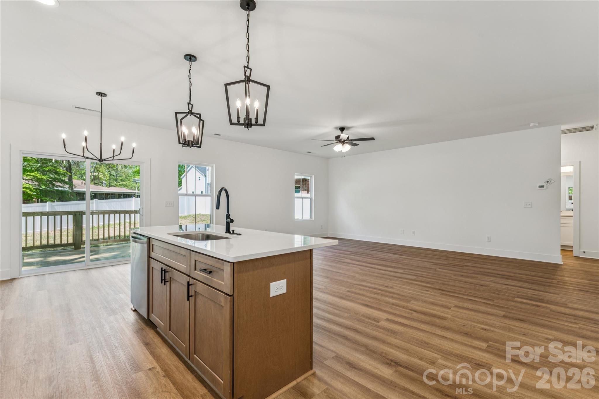 321 Henderson Circle — Harrisburg