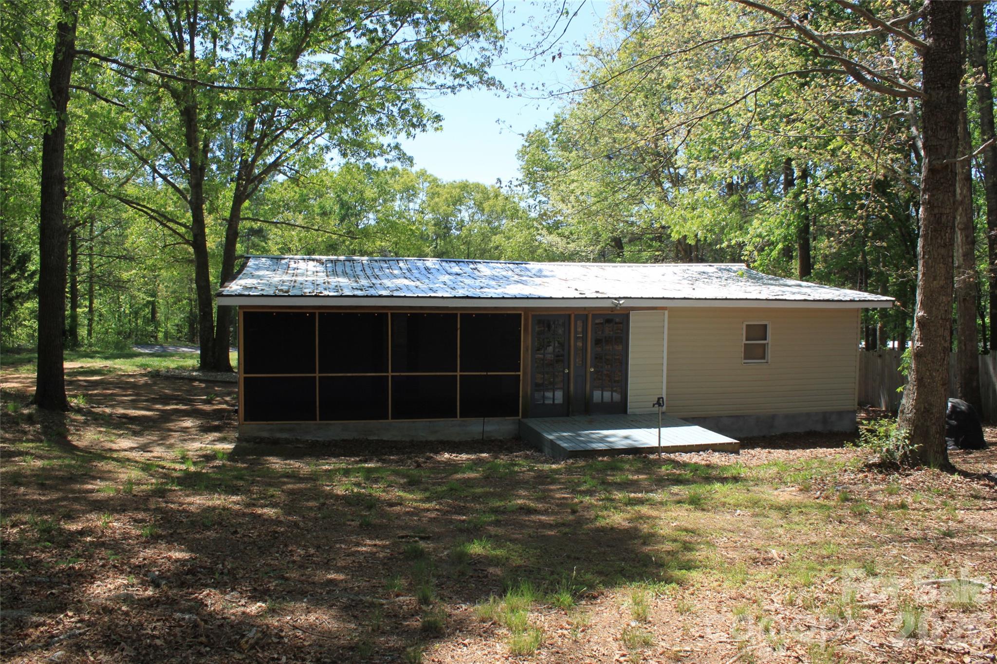 708 Goodes Creek Church Road — Mooresboro