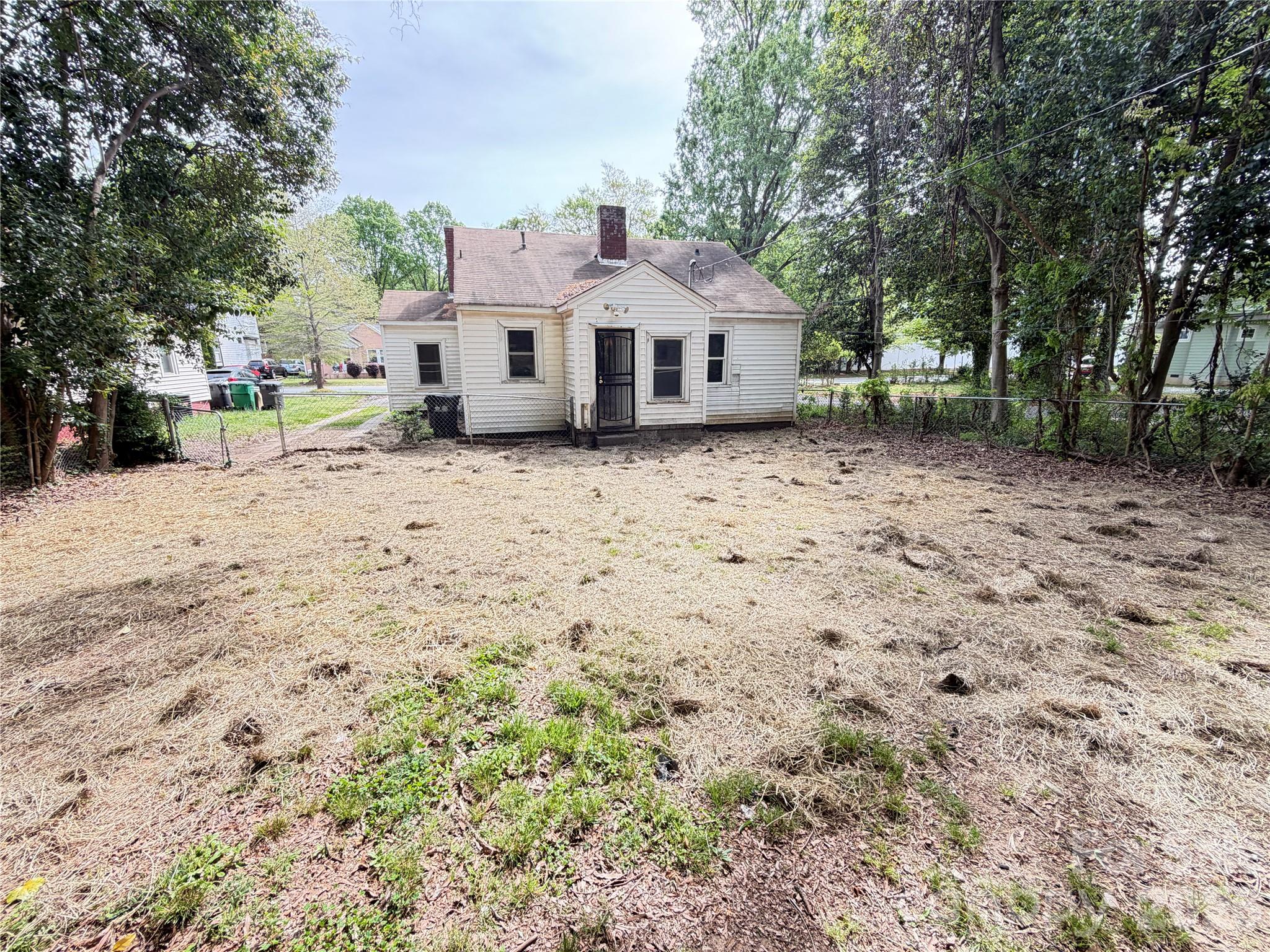 2212 Camp Greene Street — Charlotte