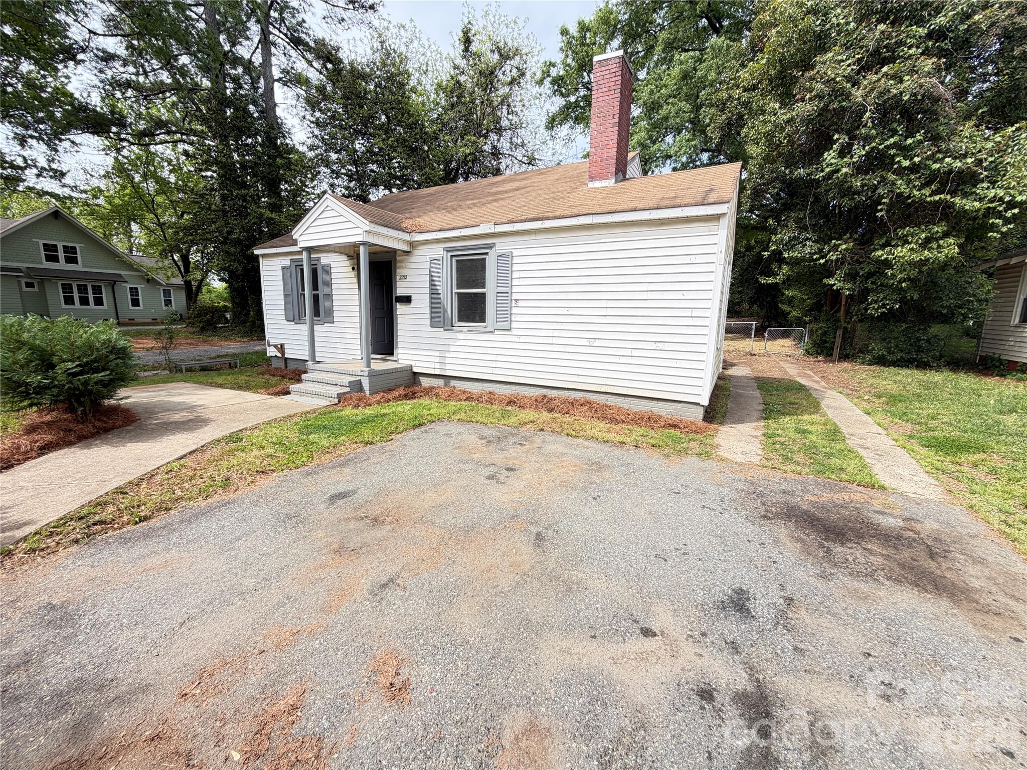 2212 Camp Greene Street — Charlotte