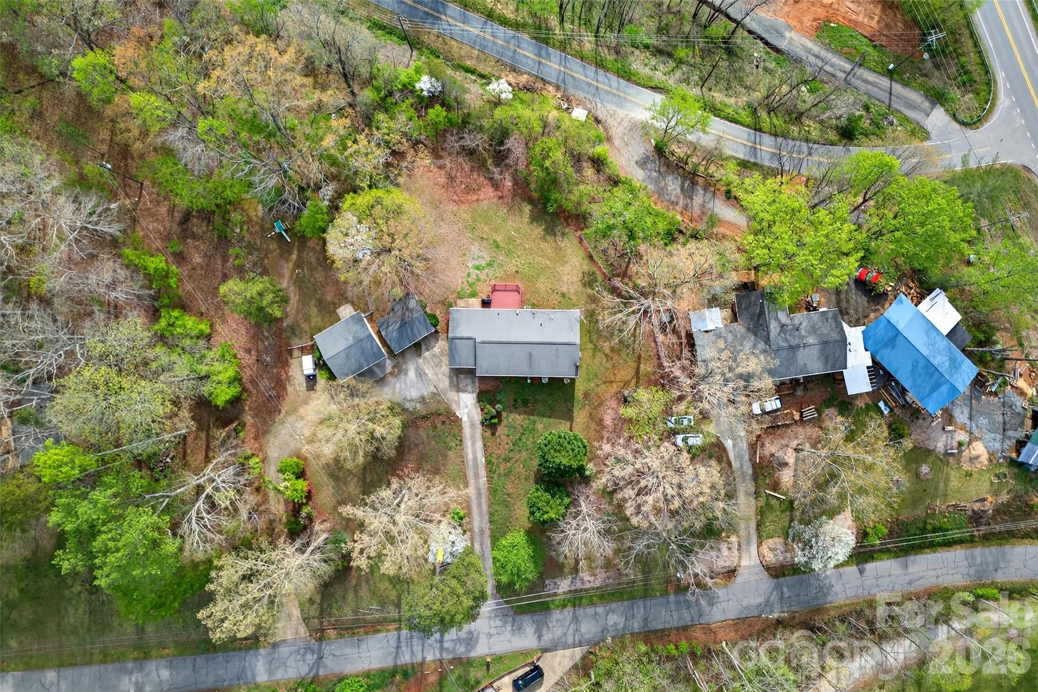 82 Landis Road — Marion