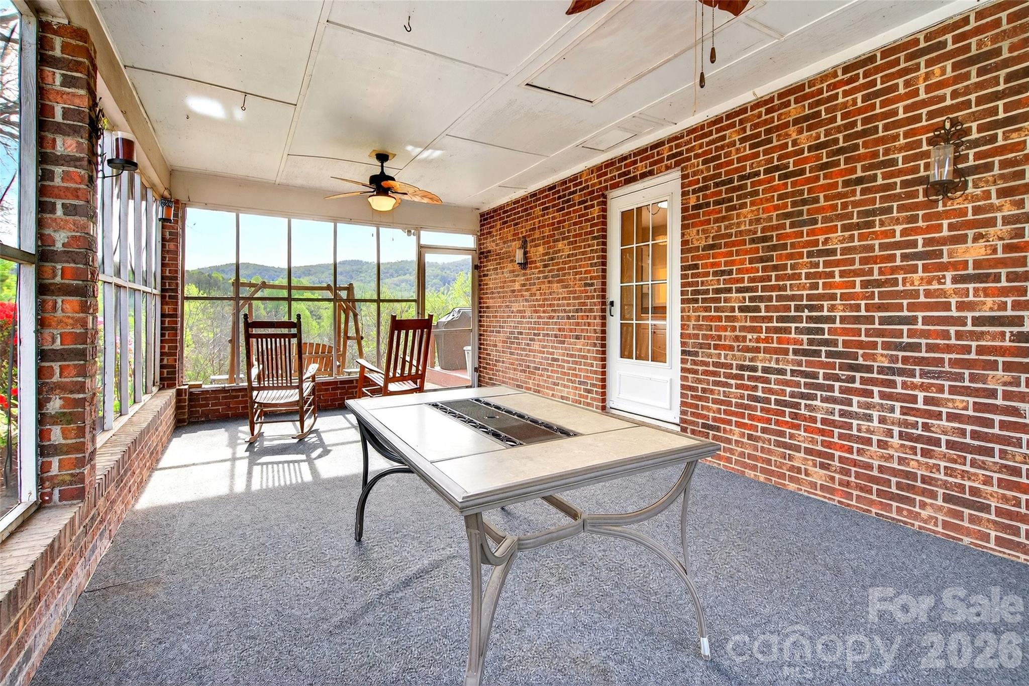 82 Landis Road — Marion