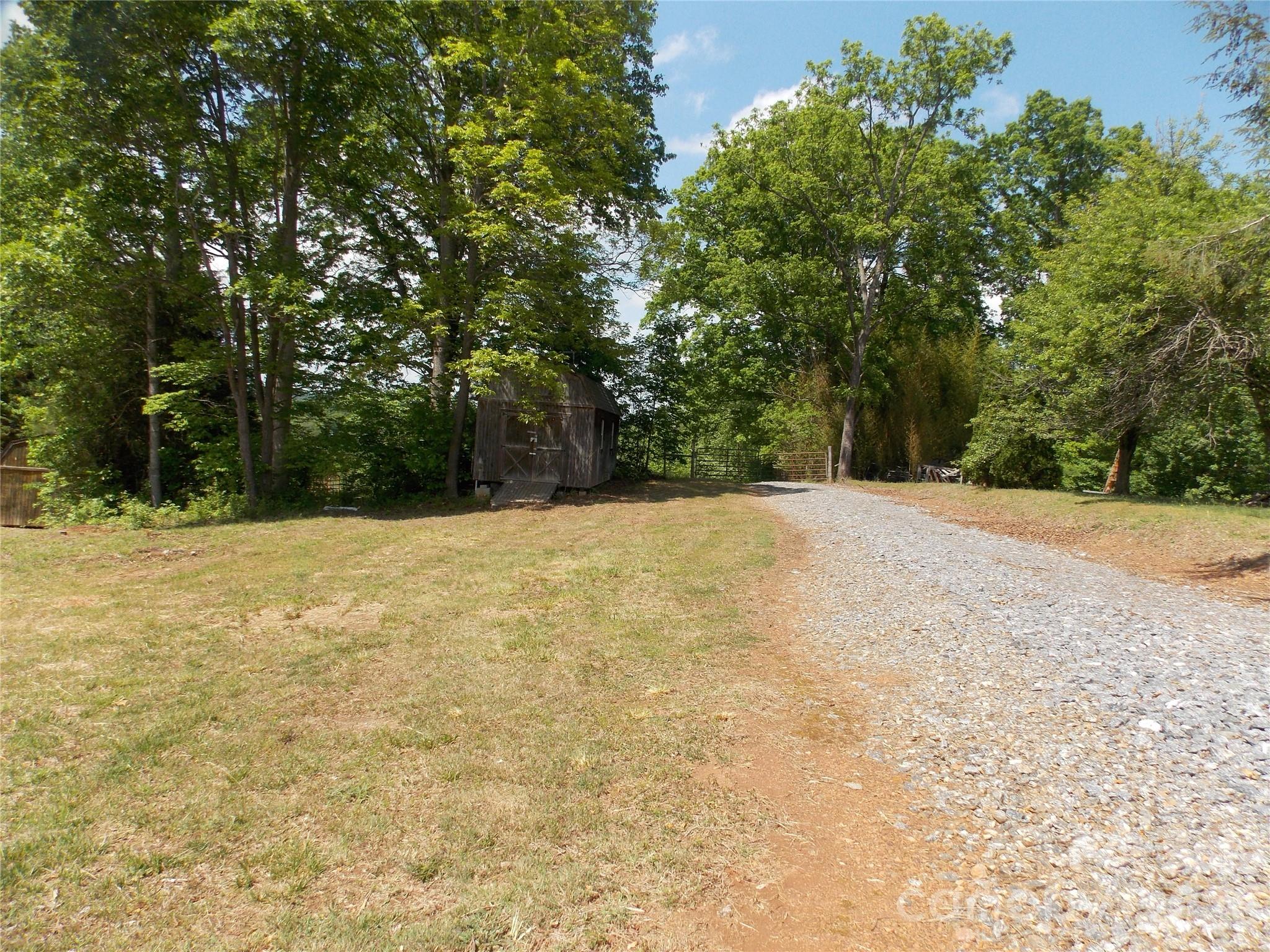 1380 May Road — Granite Falls