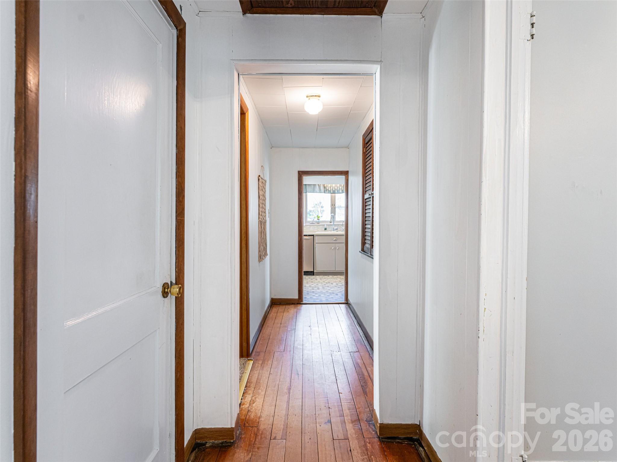 516 Onteora Boulevard — Asheville