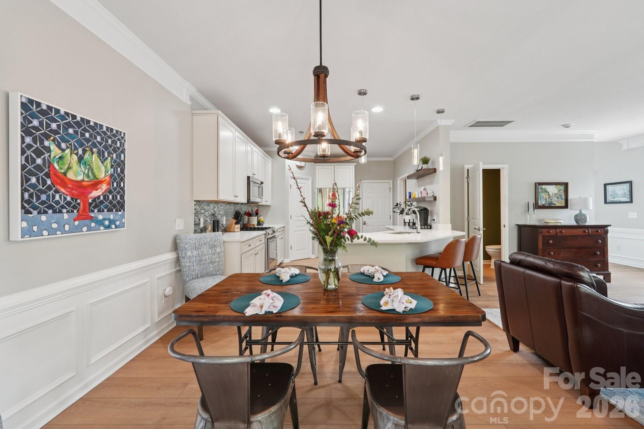 4818 Fonthill Lane — Charlotte