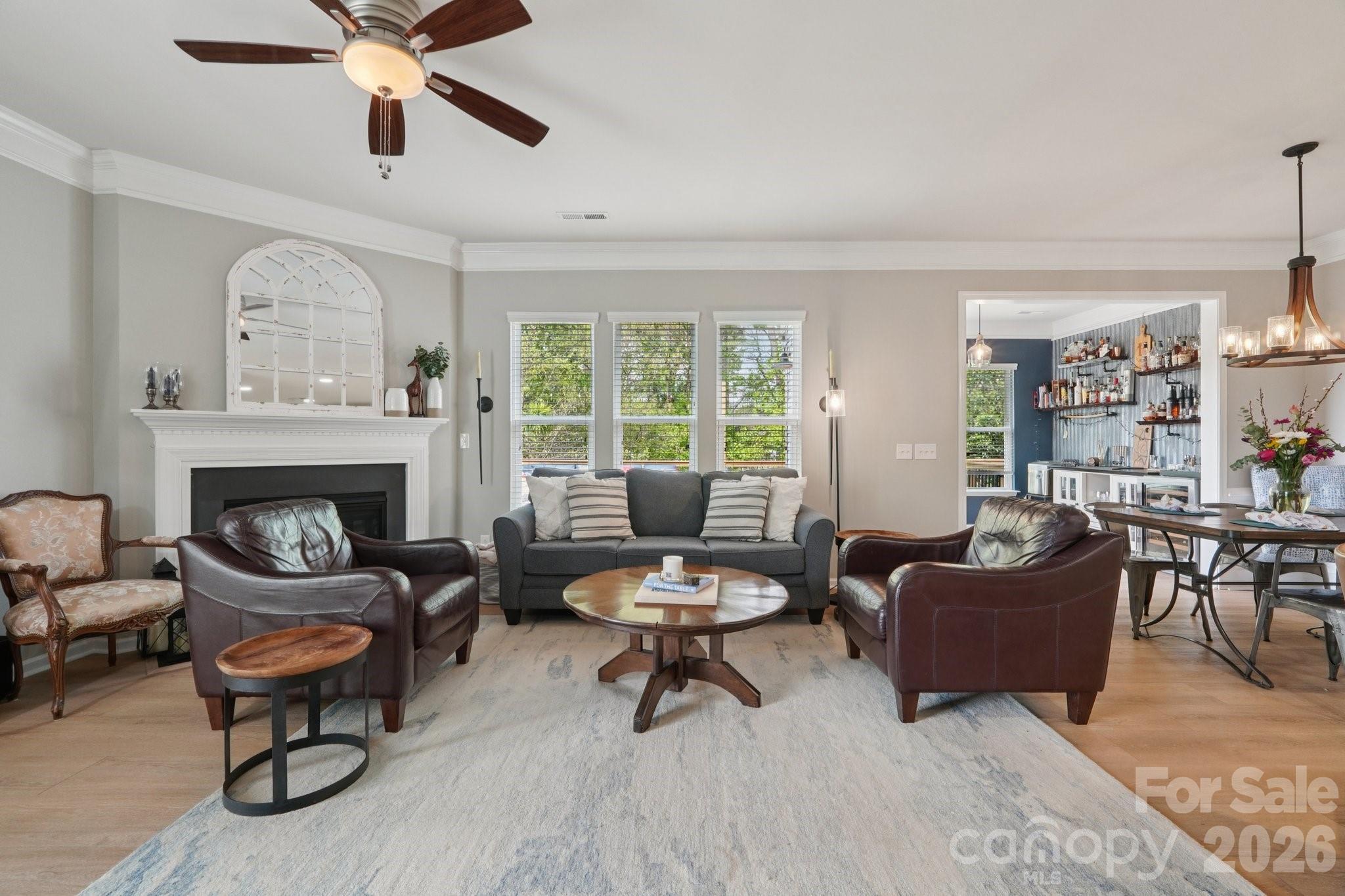 4818 Fonthill Lane — Charlotte