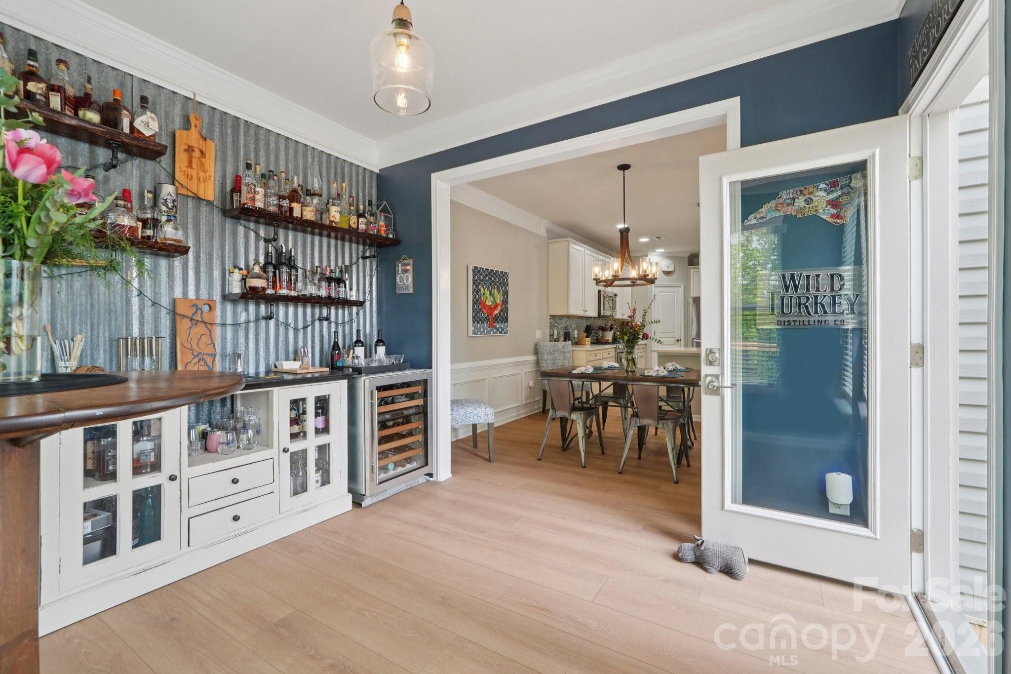 4818 Fonthill Lane — Charlotte