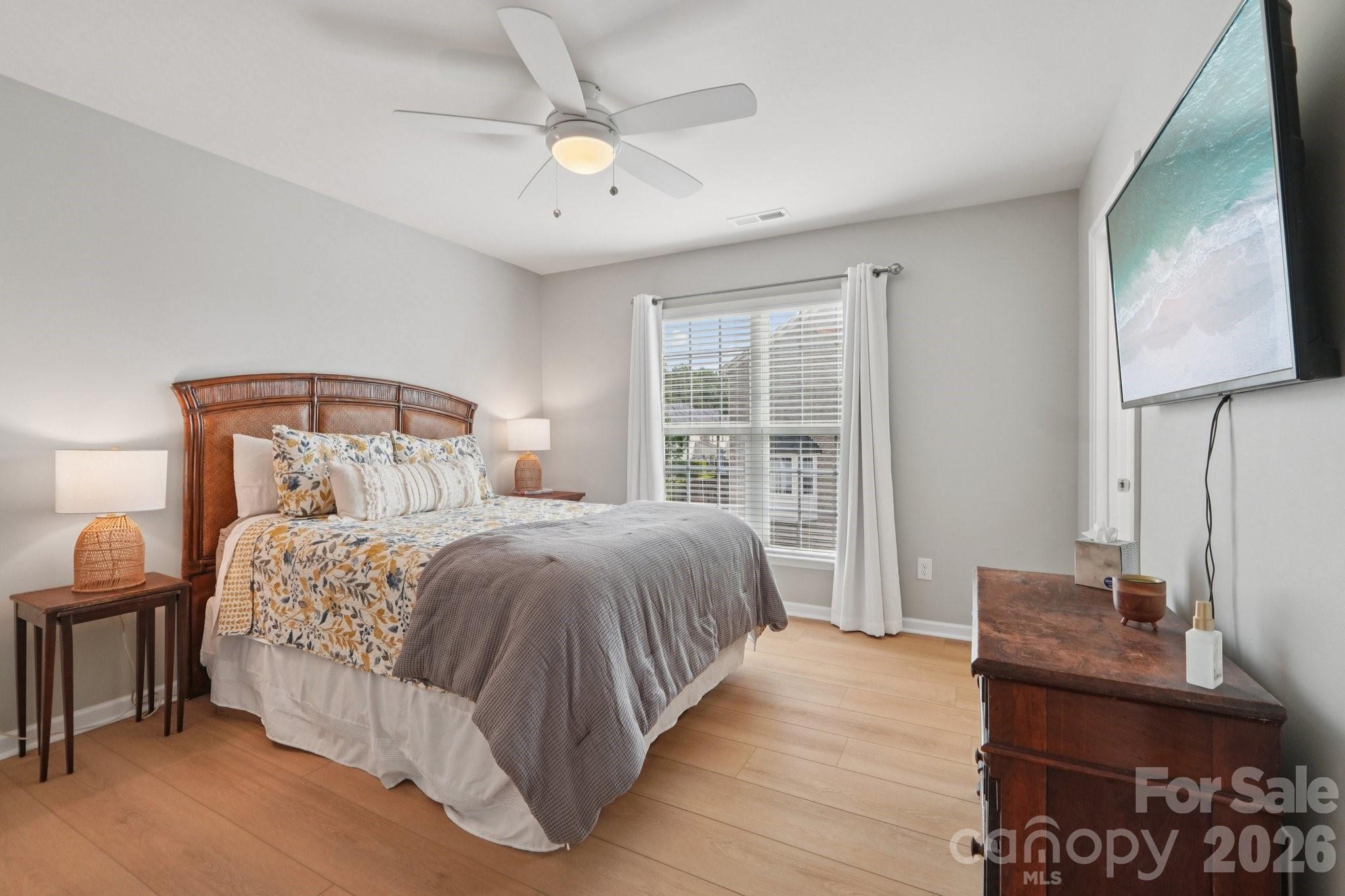 4818 Fonthill Lane — Charlotte