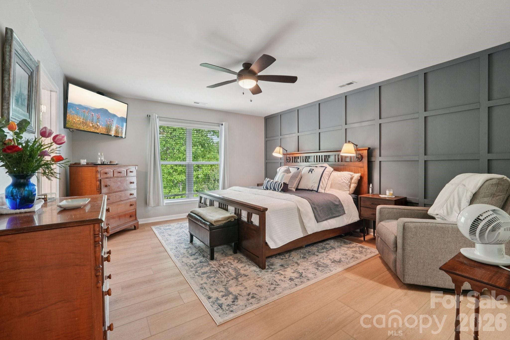 4818 Fonthill Lane — Charlotte