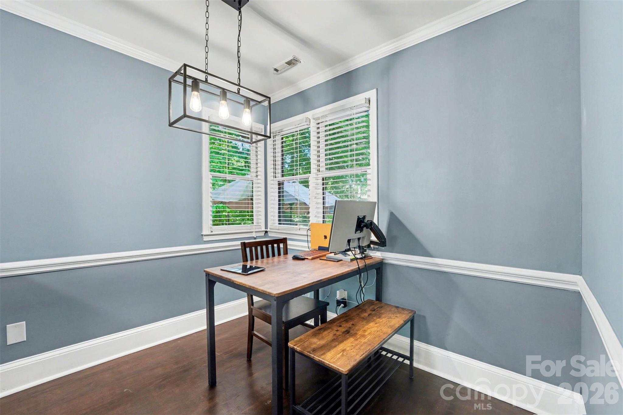 7443 Newmans Lane — Charlotte