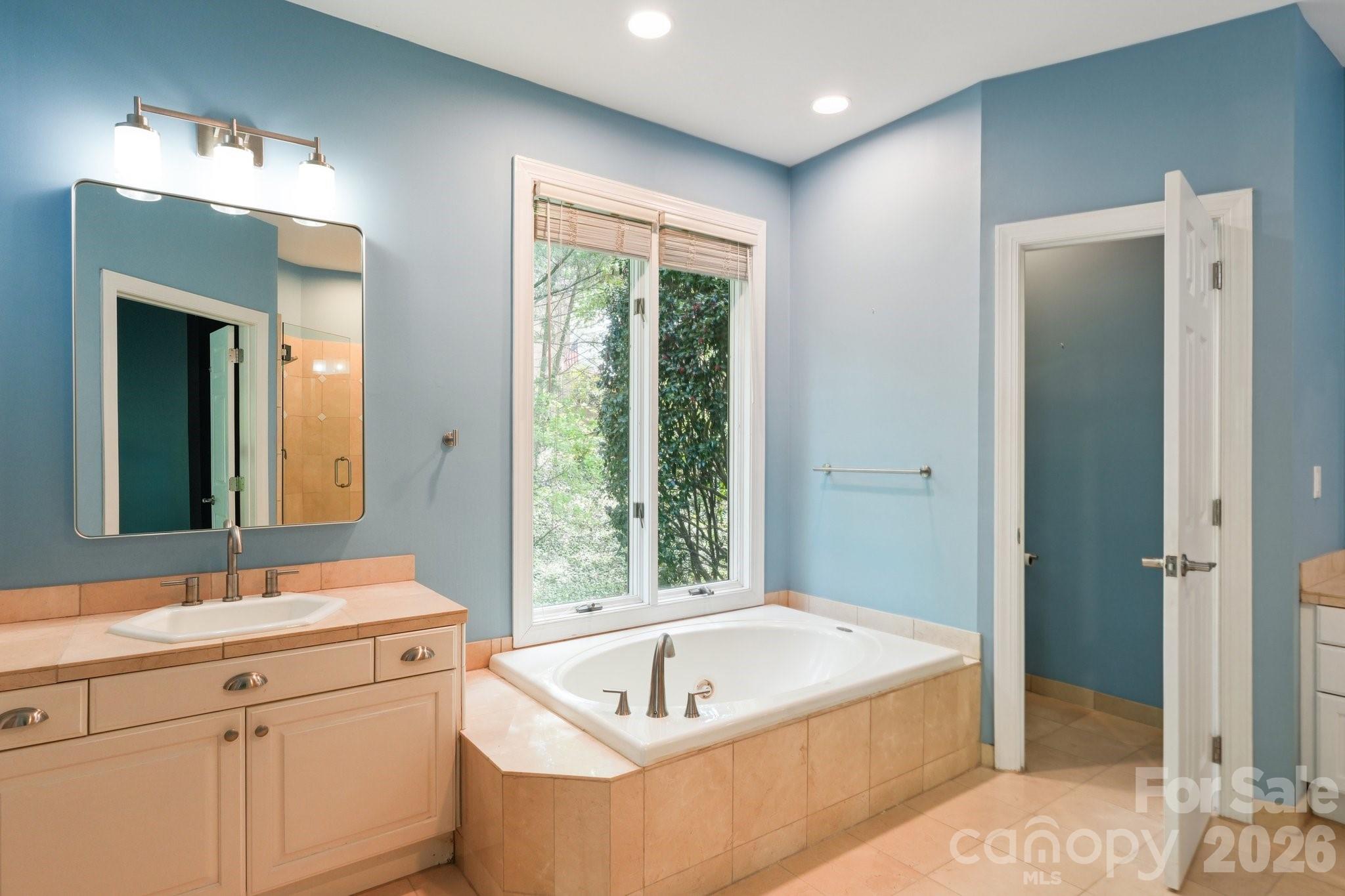 16201 Woolwine Road — Charlotte