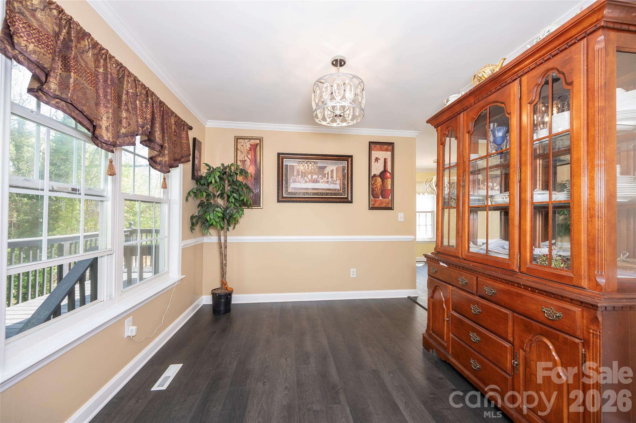 5125 Old Plantation Circle — Winston Salem