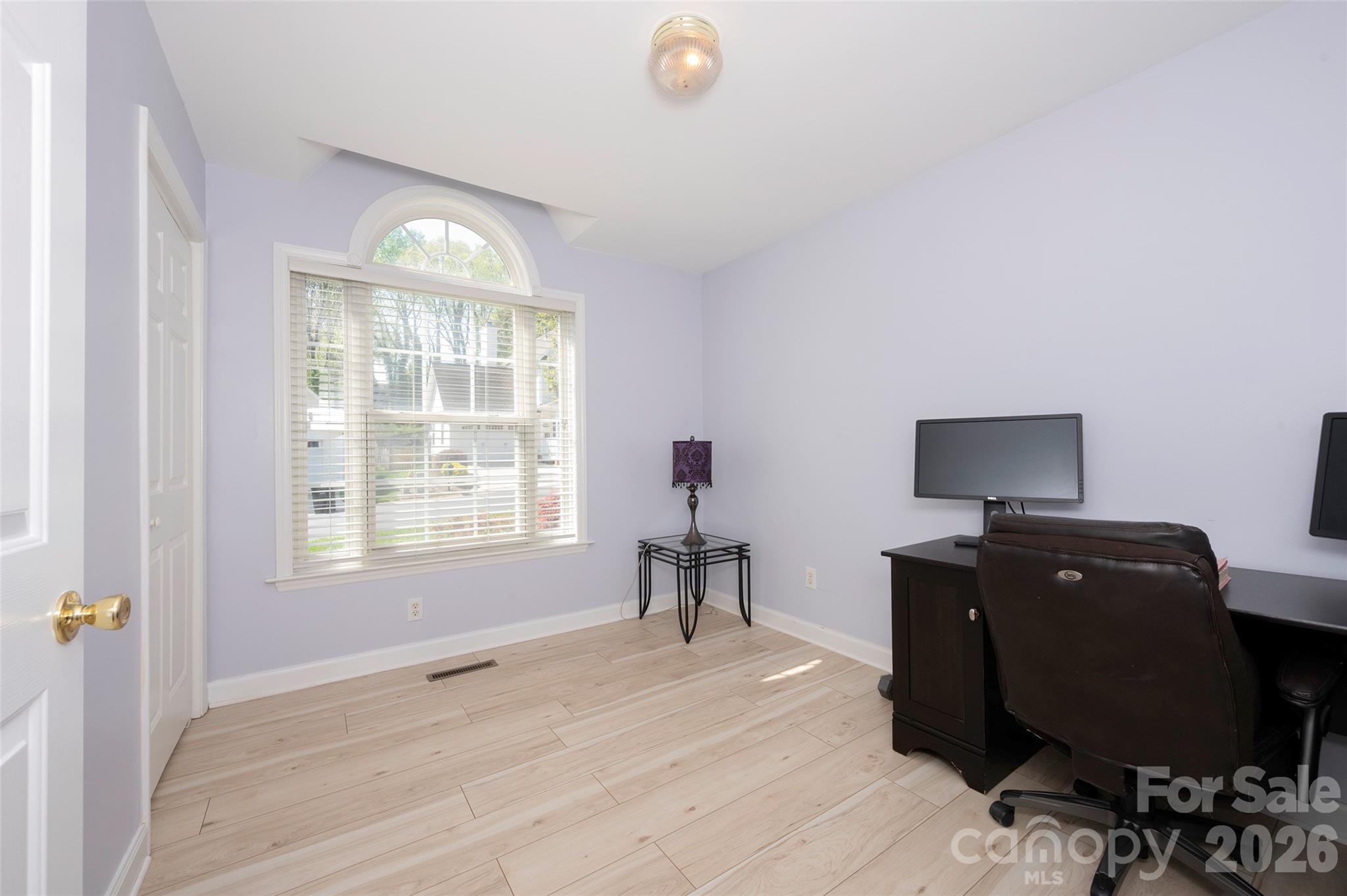 5125 Old Plantation Circle — Winston Salem