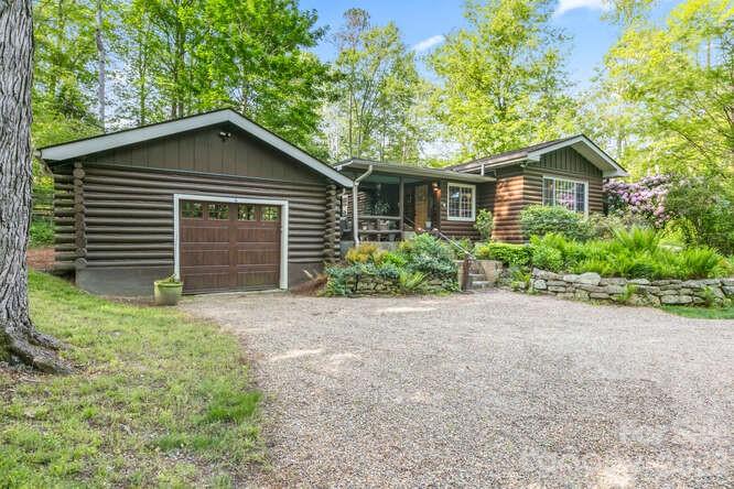 20 Deva Glen Road — Asheville
