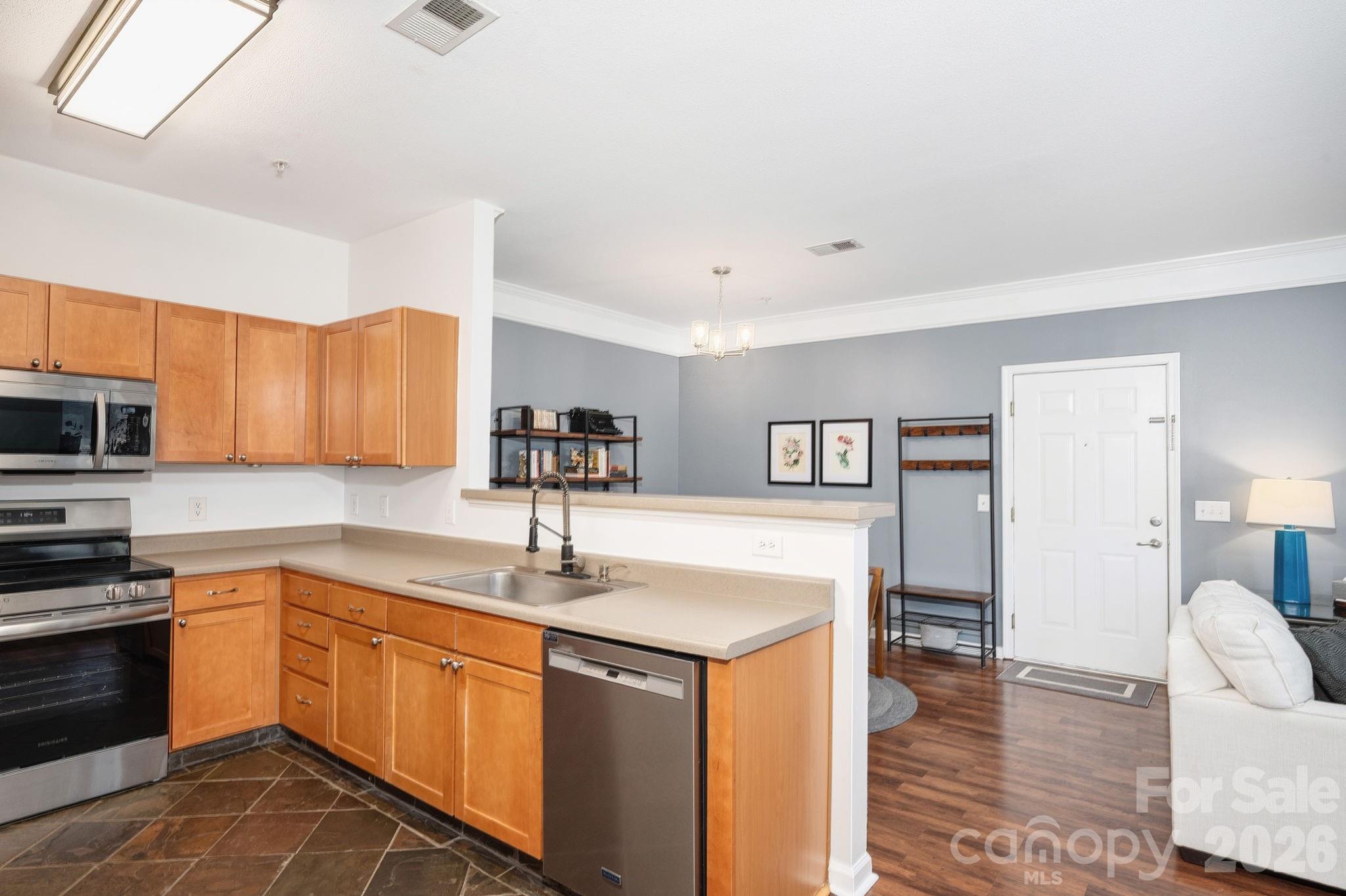 123 Appeldoorn Circle — Asheville