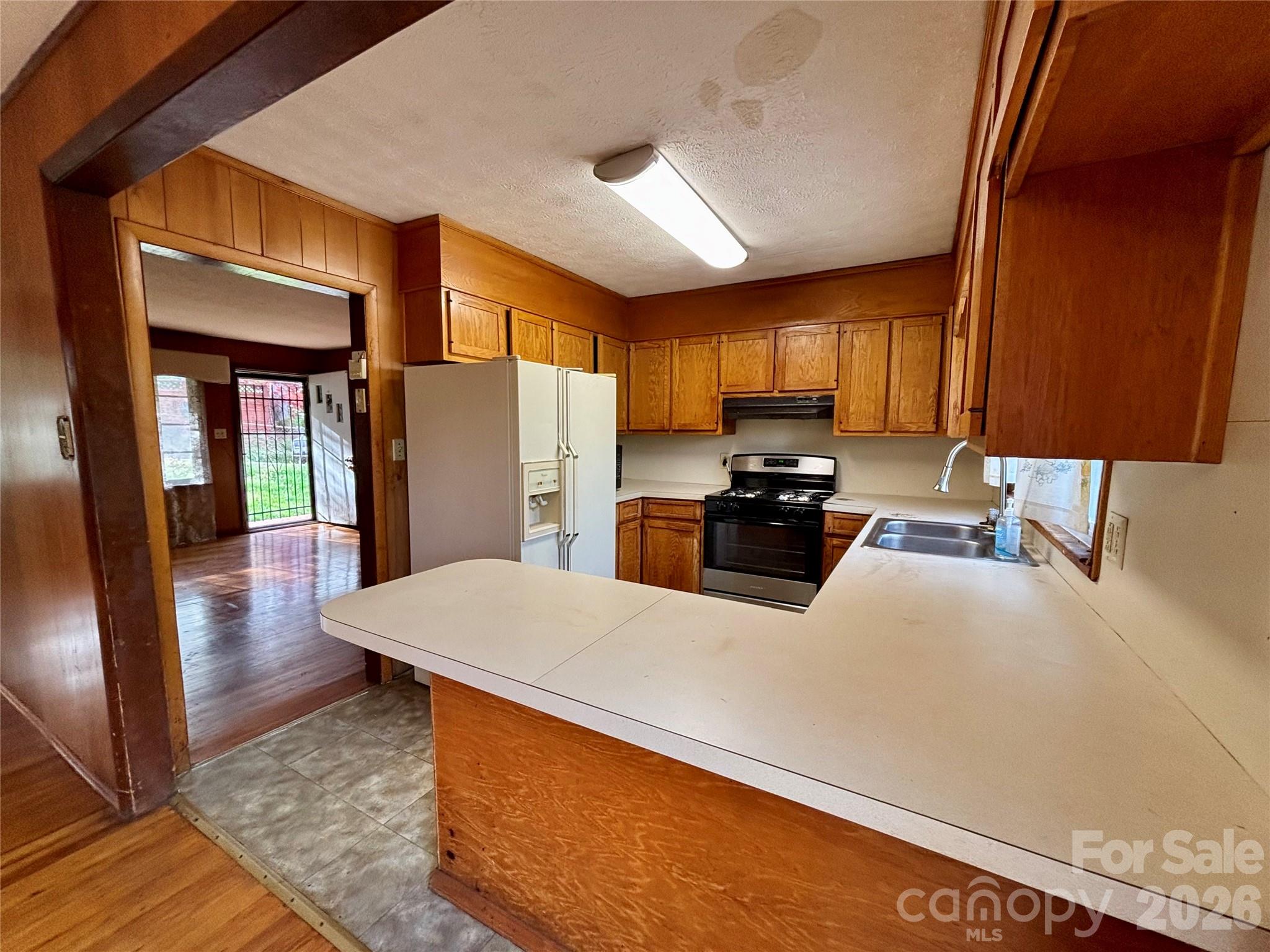 71 Balm Grove Avenue — Asheville