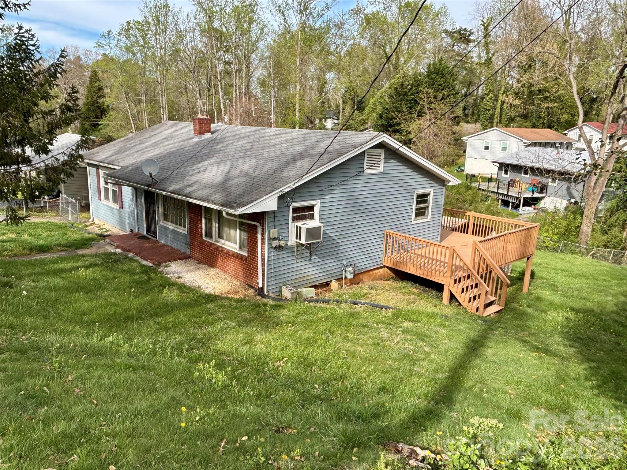 71 Balm Grove Avenue — Asheville