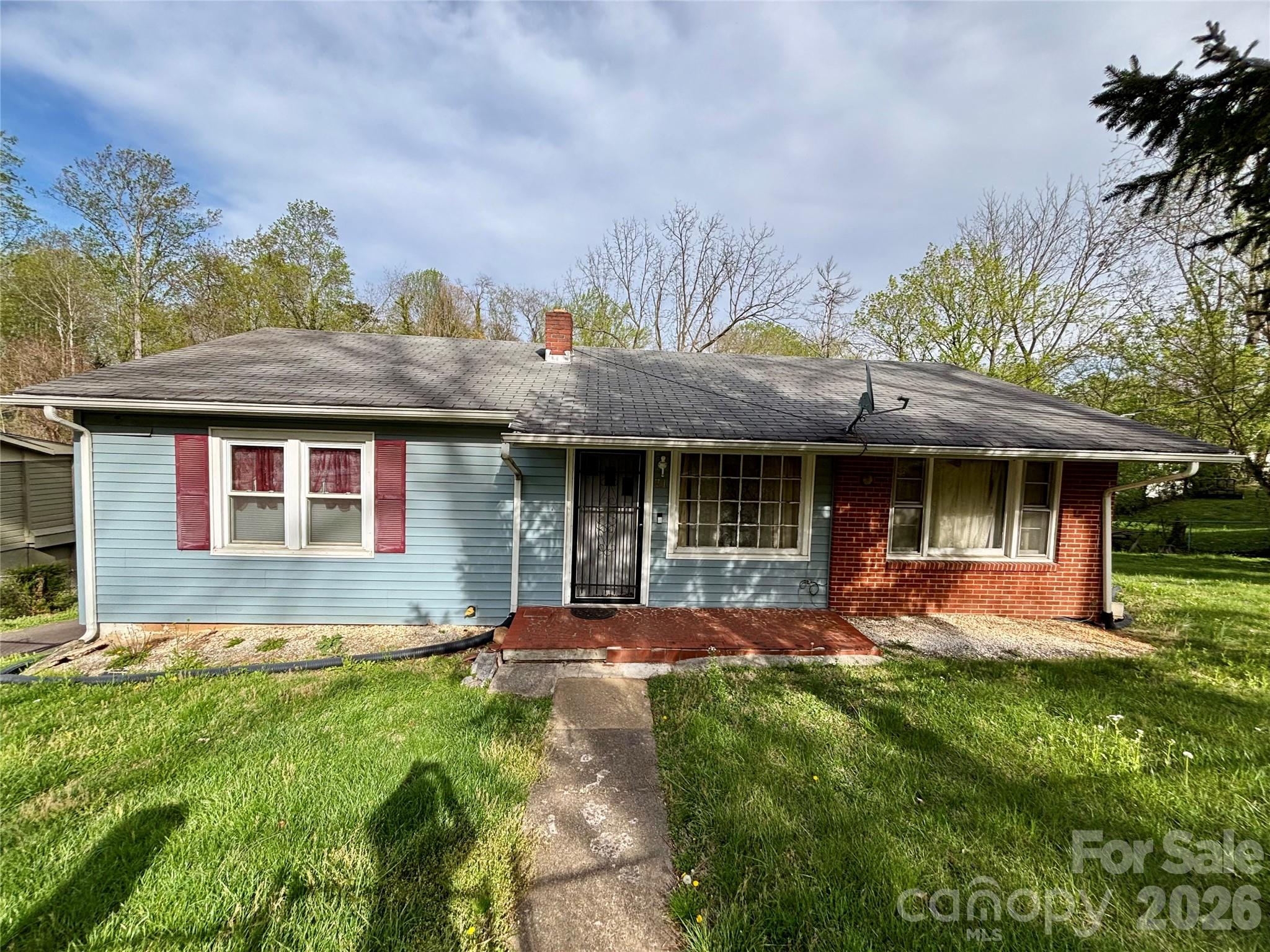 71 Balm Grove Avenue — Asheville