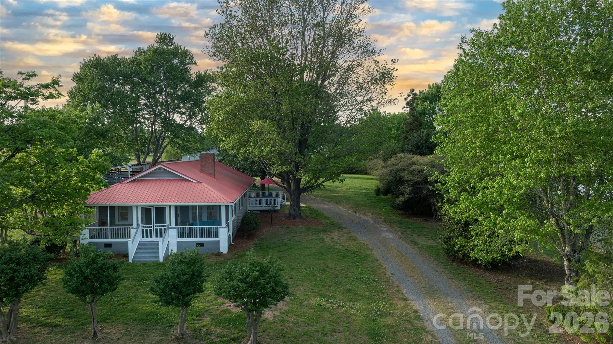 16351 Substation Road — Locust