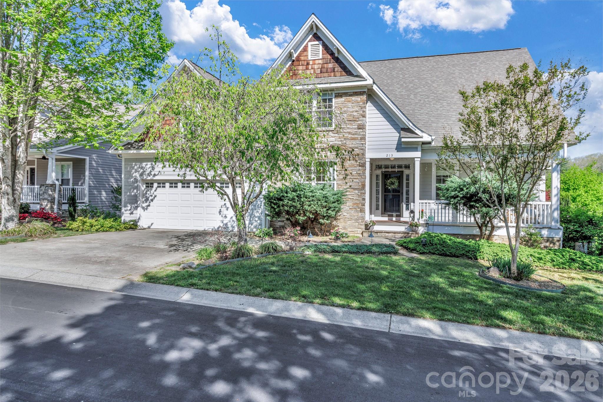 213 Nut Hatch Loop — Arden