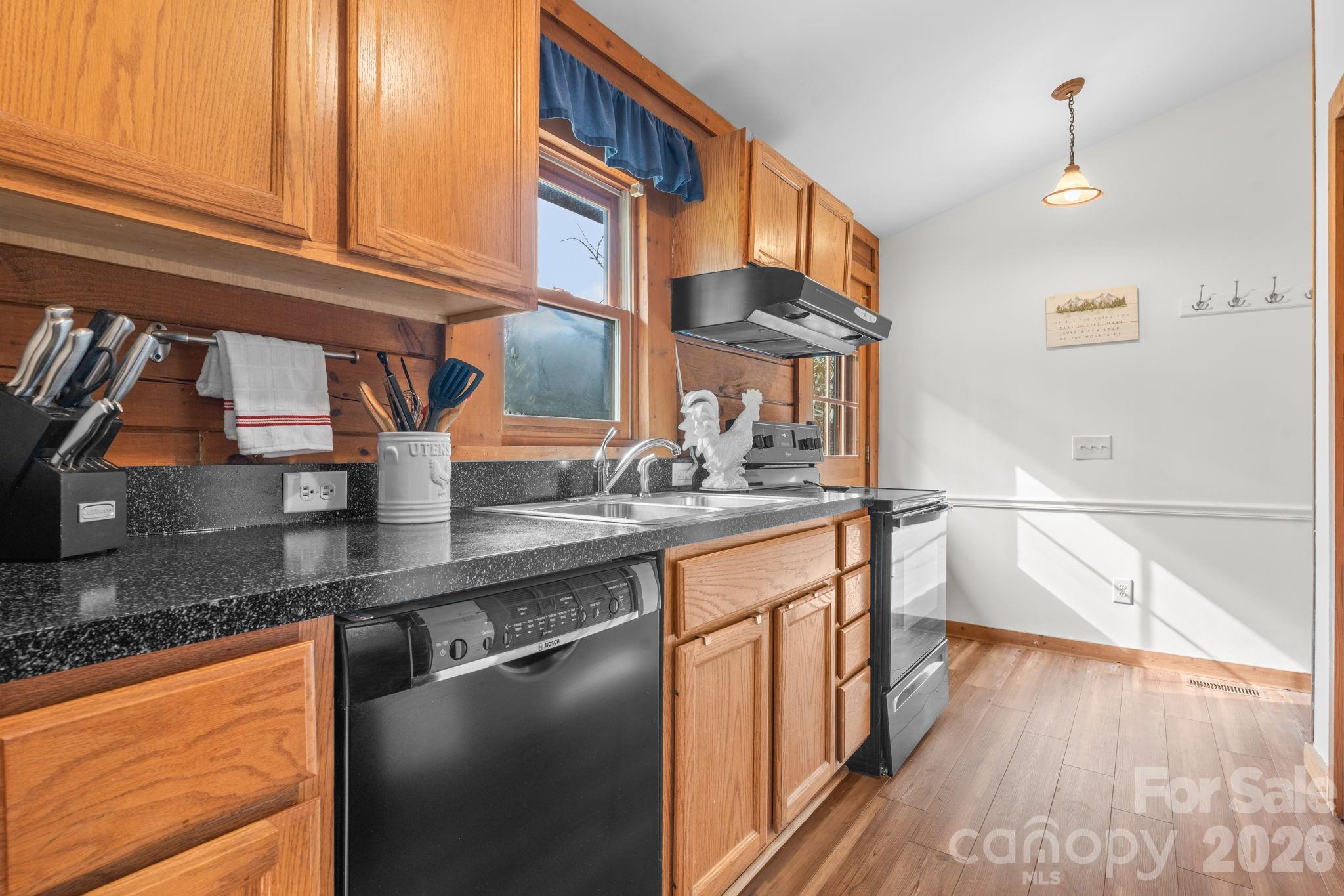 350 Eureka Hills Circle — Boone