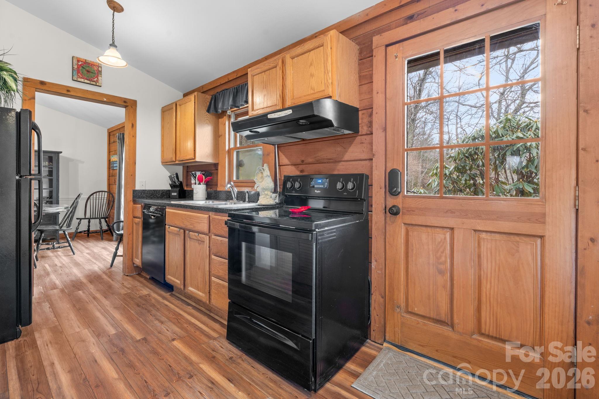 350 Eureka Hills Circle — Boone